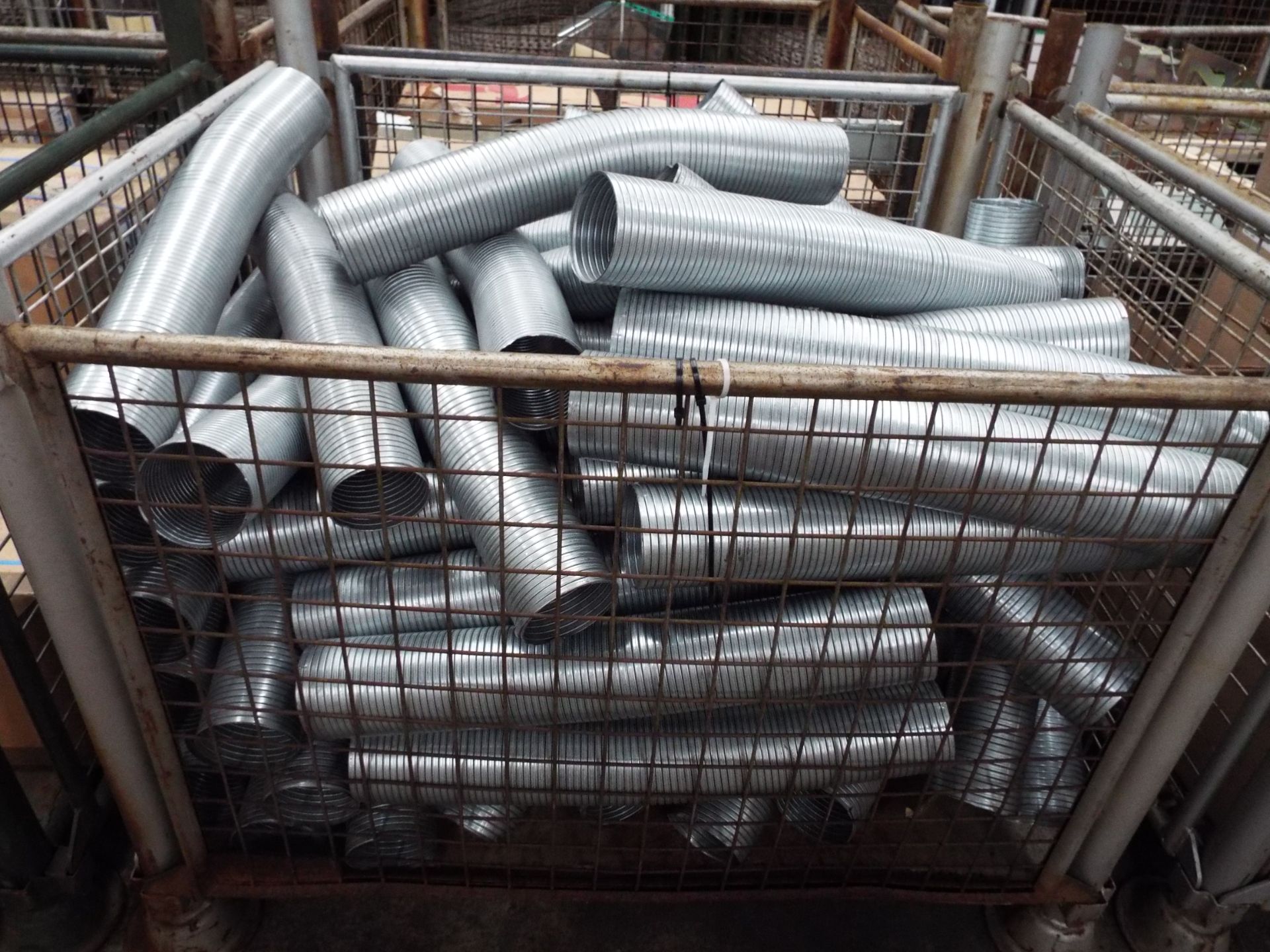 Approx 71 x Lengths of Metallic Tubing - Image 2 of 4