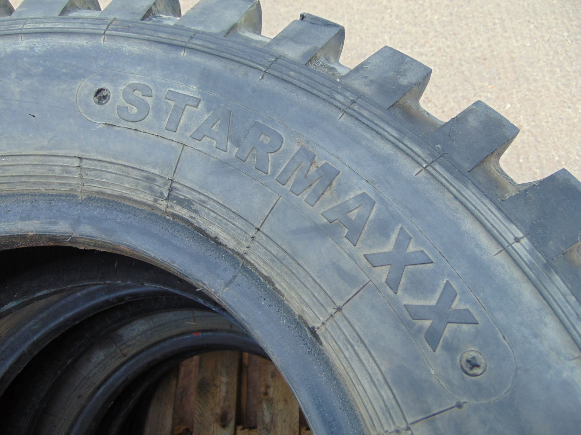 4 x Starmaxx RM-50 9.00-16 Tyres - Image 2 of 6