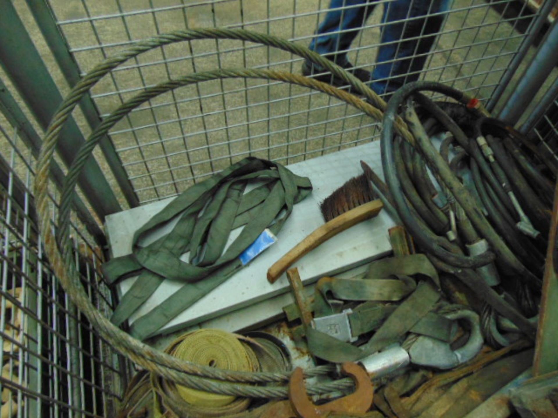 Mixed Stillage Wire Ropes, Air Lines, Light Board, Strops etc - Image 4 of 5