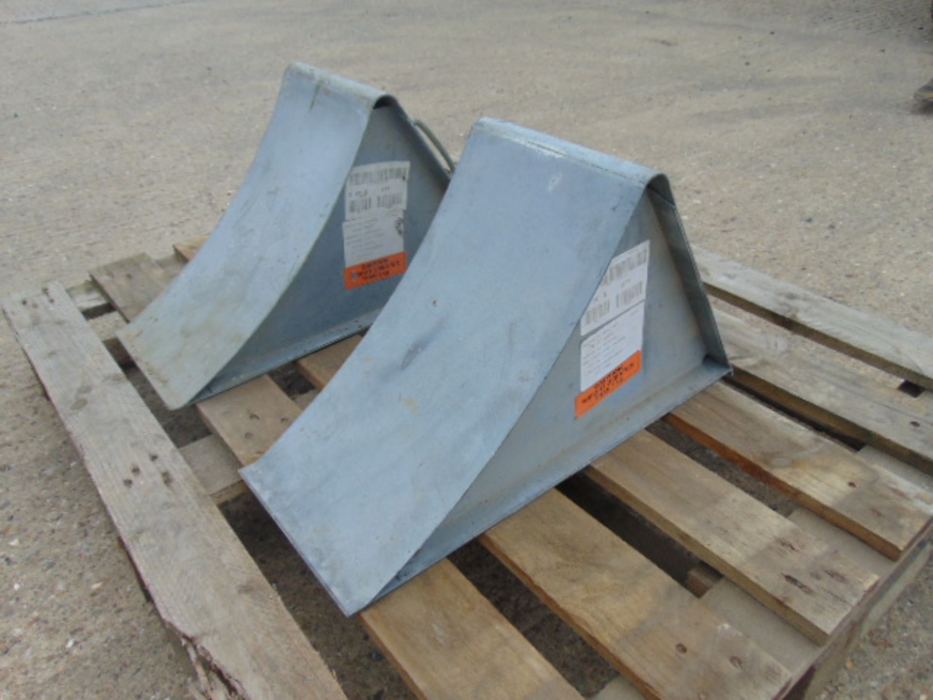 2 x Large Heavy Duty Steel Wheel Chocks