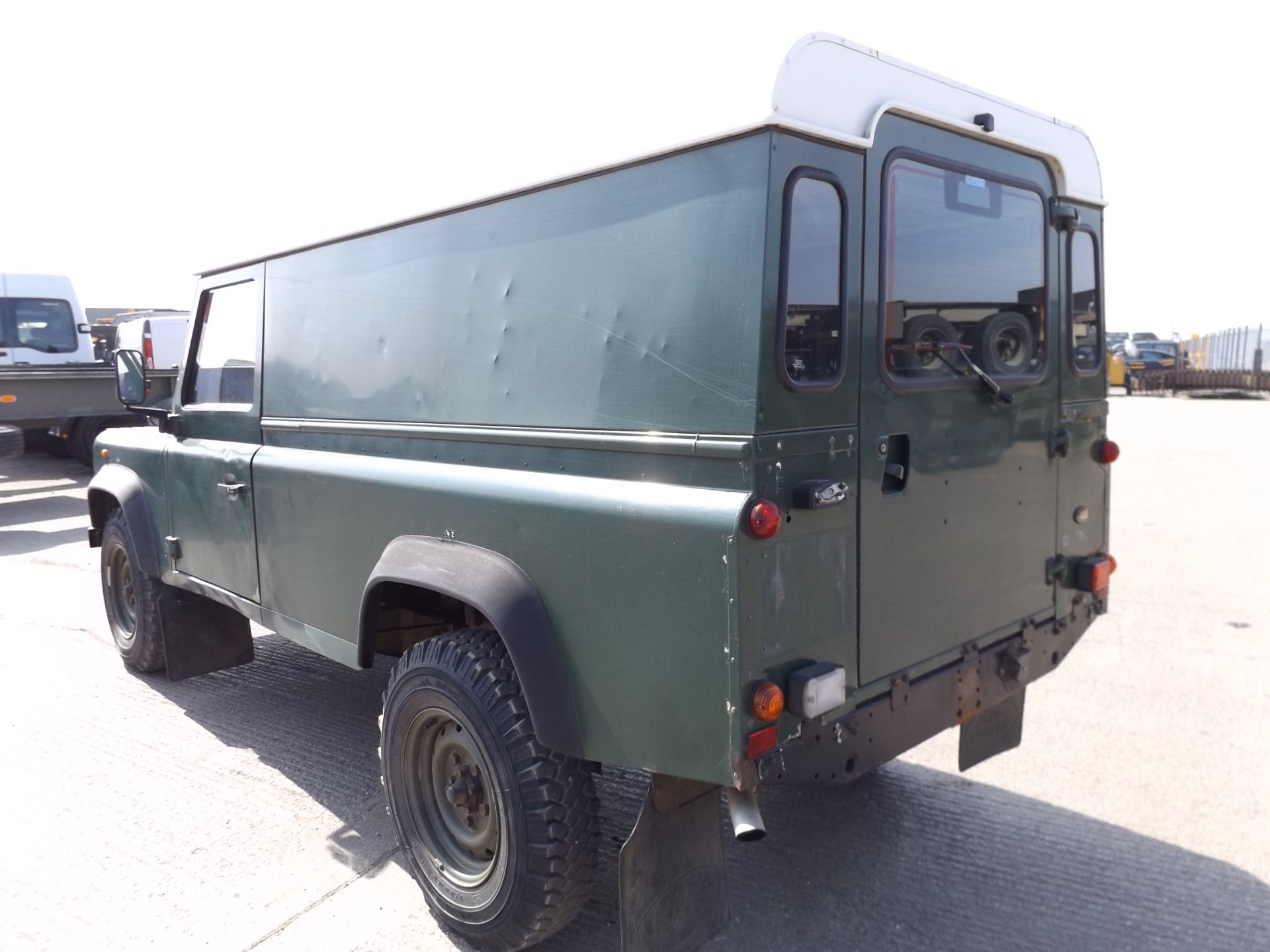 Land Rover 110 Hard Top 300TDI - Bild 5 aus 19