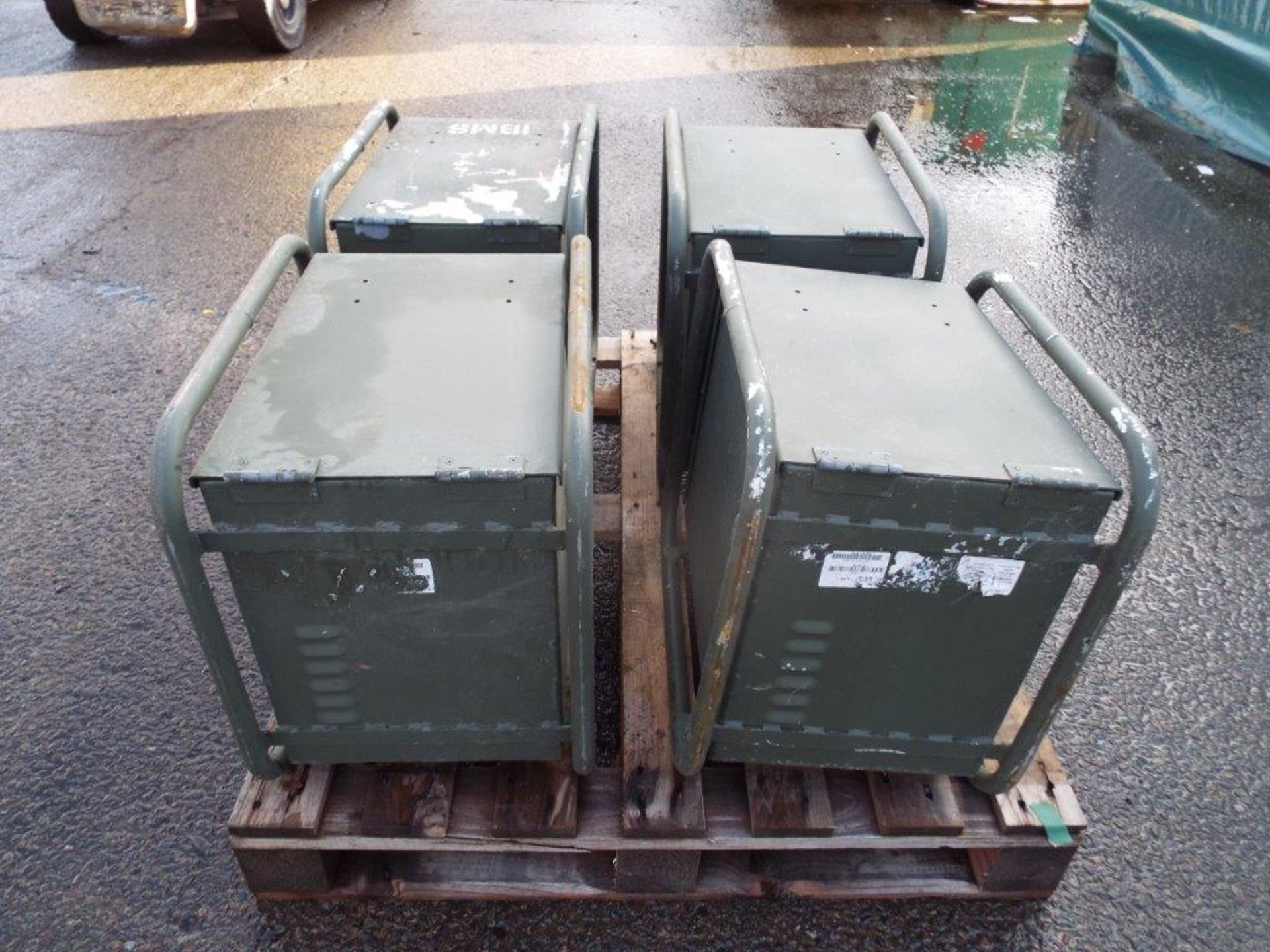 4 x Heavy Duty Storage Boxes - Image 4 of 9