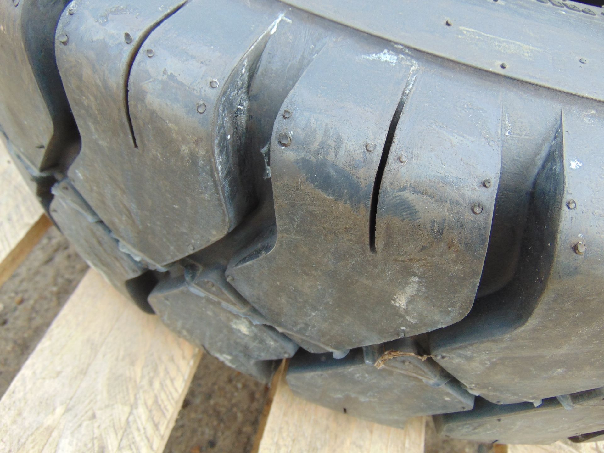 1 x Trellborg T-800 8.25-15 Tyre - Image 5 of 5