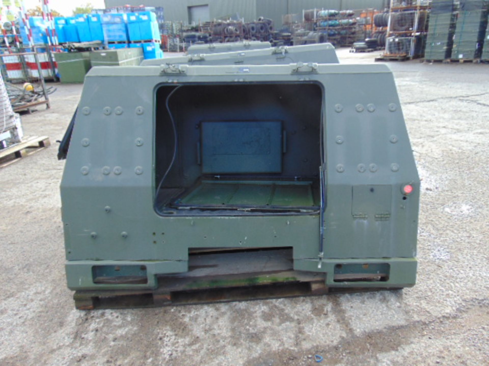 2 x Aluminium Rear Pod Assembly for Panther Command Vehicles - Image 3 of 4