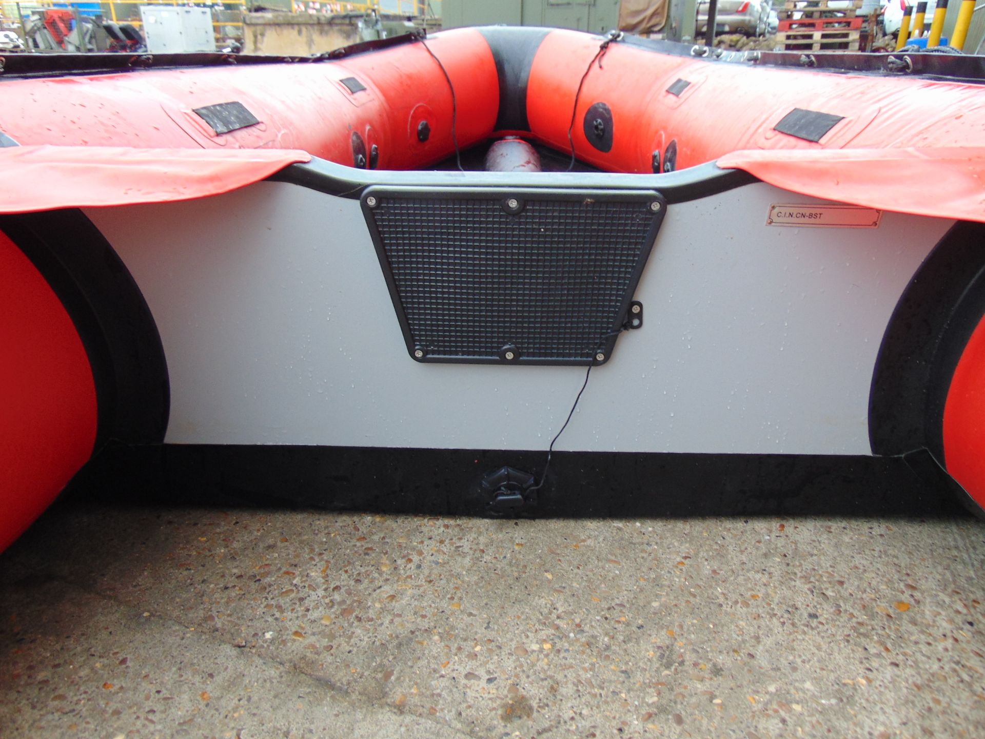 UK Fire Service Inflatable Flood Rescue Boat - Bild 14 aus 15