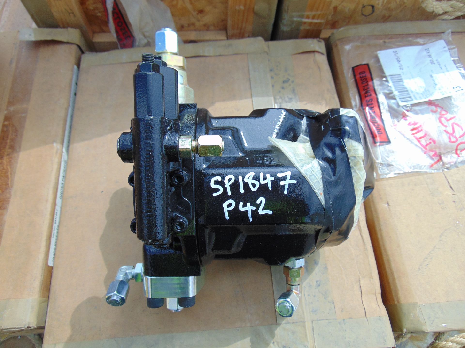 2 x Rexroth Hydraulic Pump P/No 2 0066-196