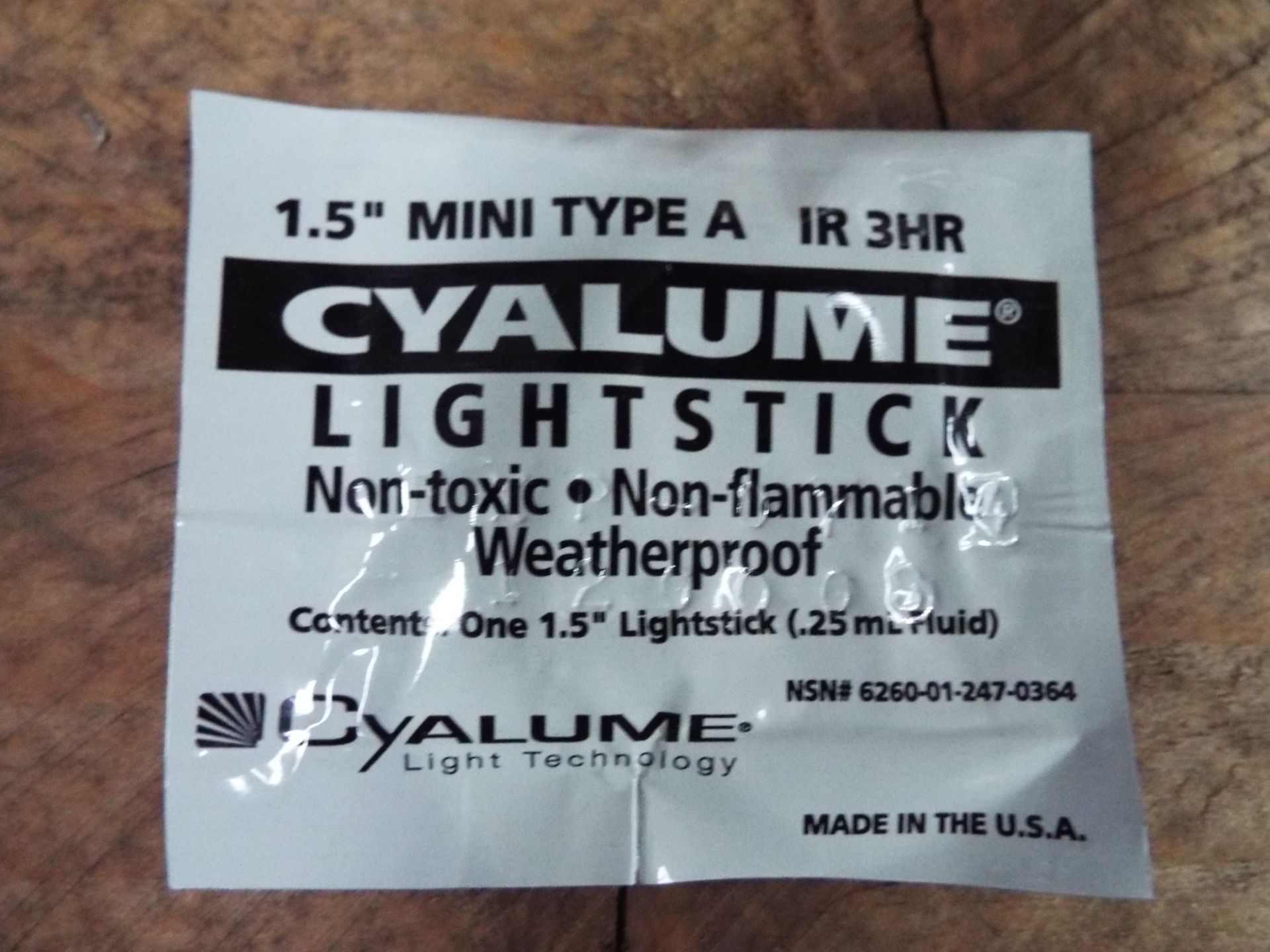 2000 x Cyalume Chemlight 1.5" IR Lightsticks - Image 4 of 6