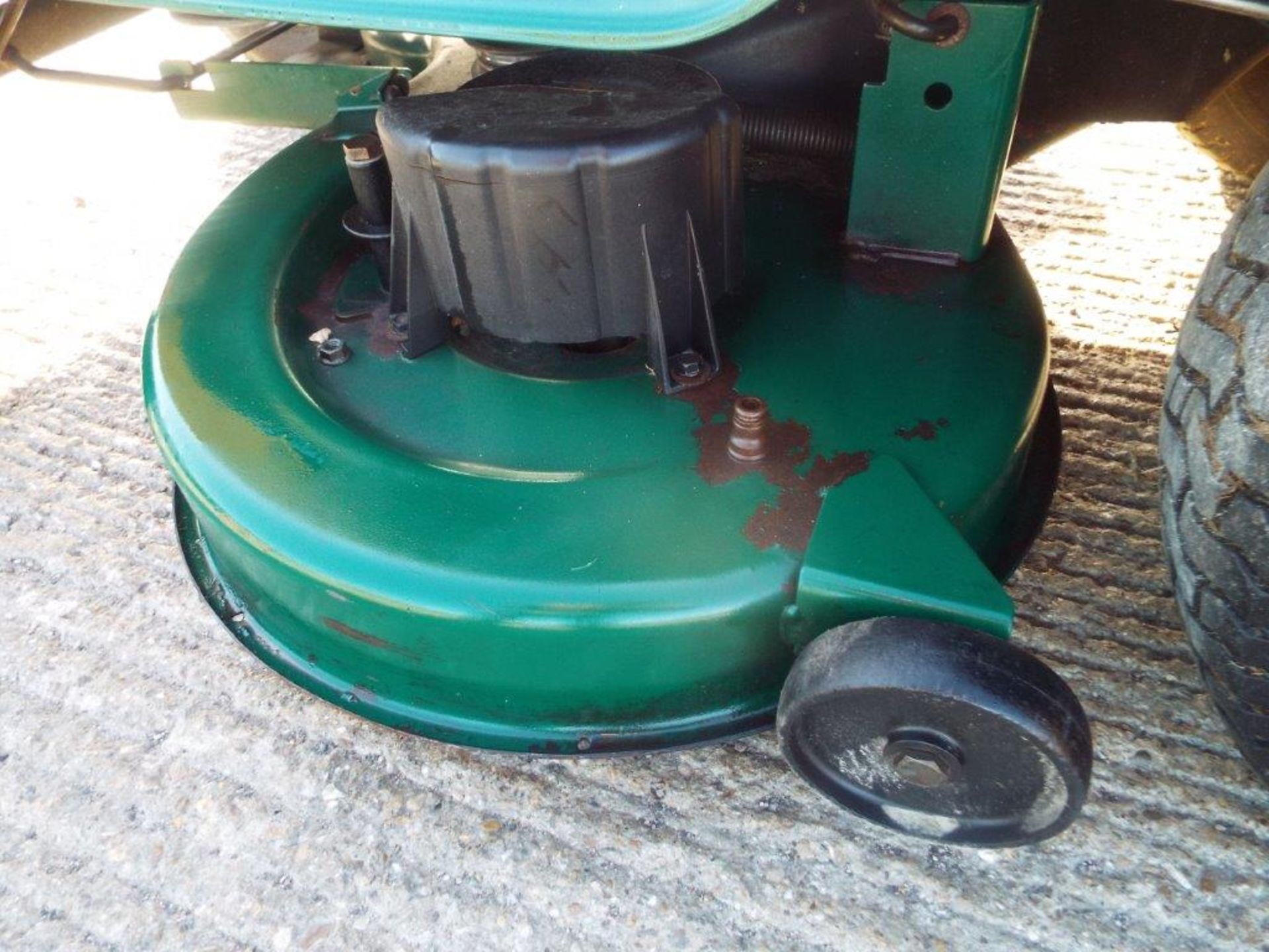 Yardman HN5200 Hydro Ride On Mower - Bild 14 aus 19