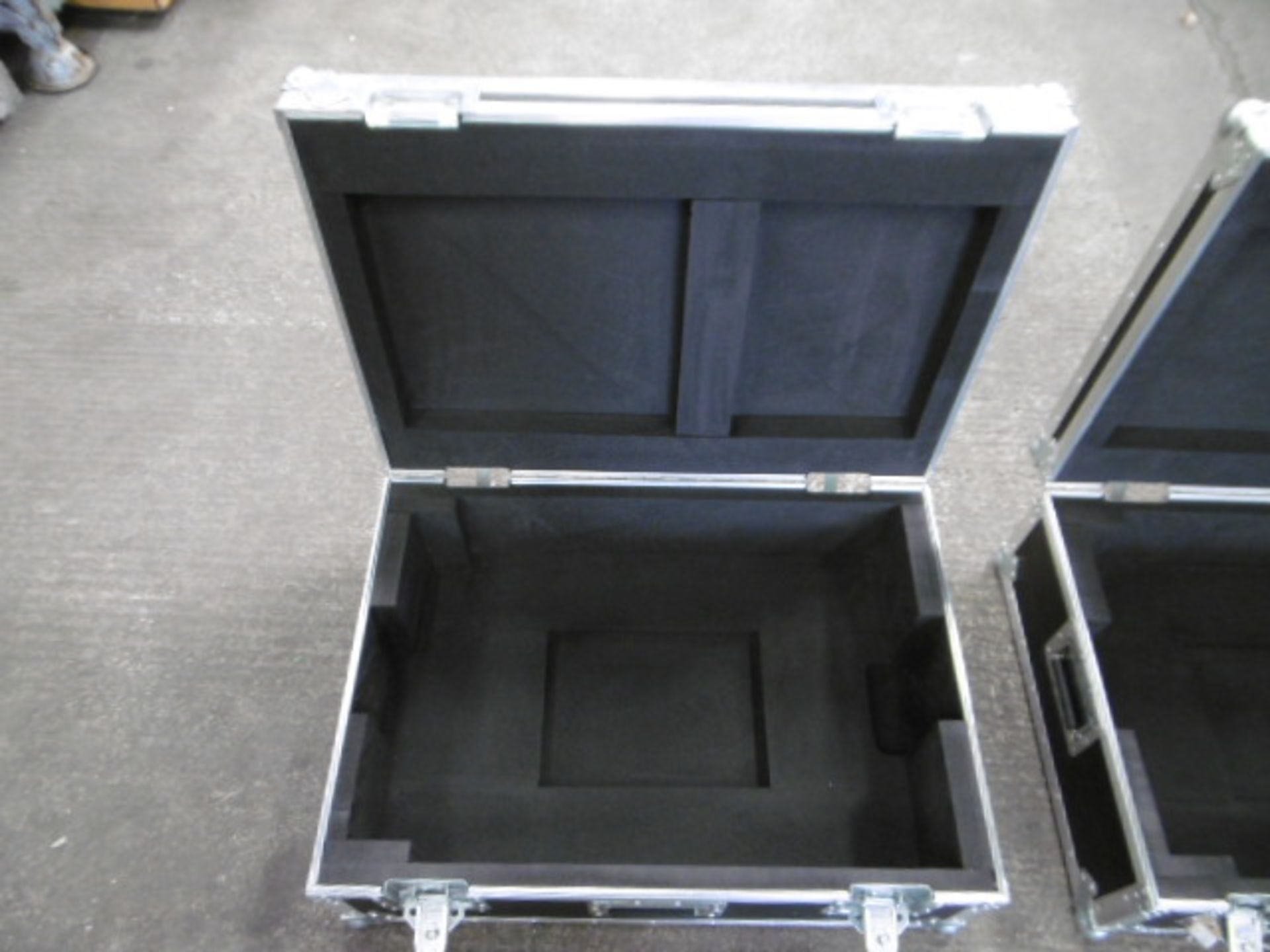 2 x Heavy Duty Transit Cases - Image 8 of 8