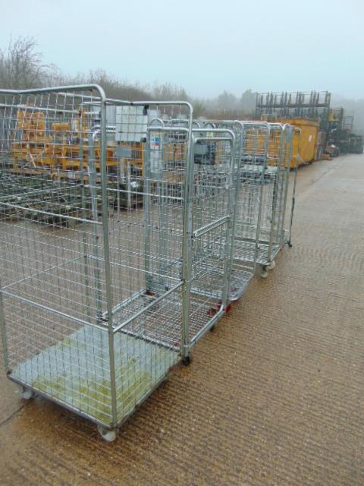 Qty 5 x Stock Cages - Image 2 of 7