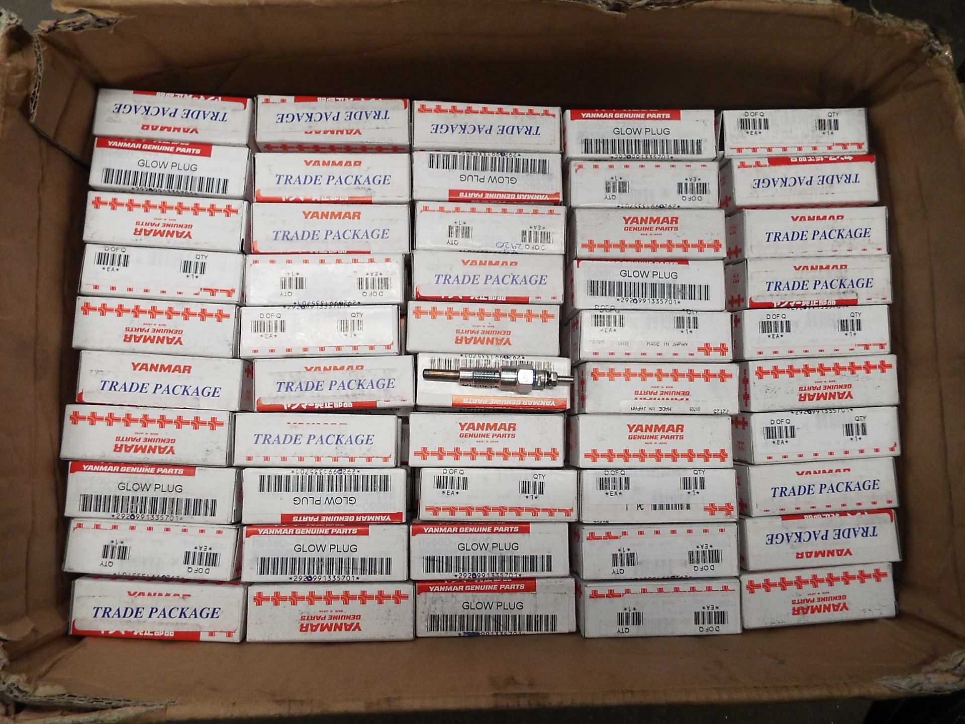 Approx 250 x Yanmar Glow Plugs P/No 119660-77800