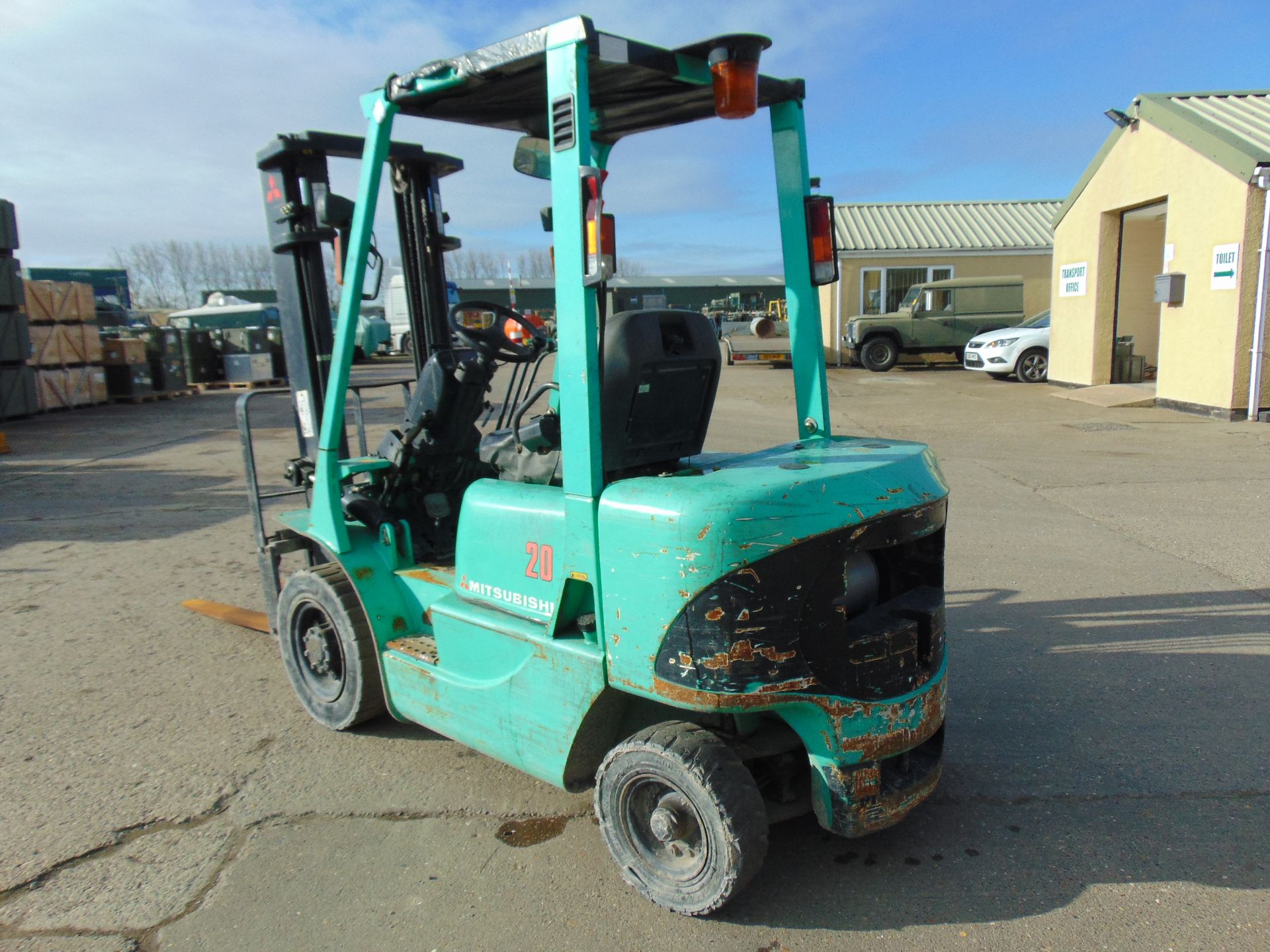 Mitsubishi FD20K Counter Balance Diesel Forklift - Image 6 of 16