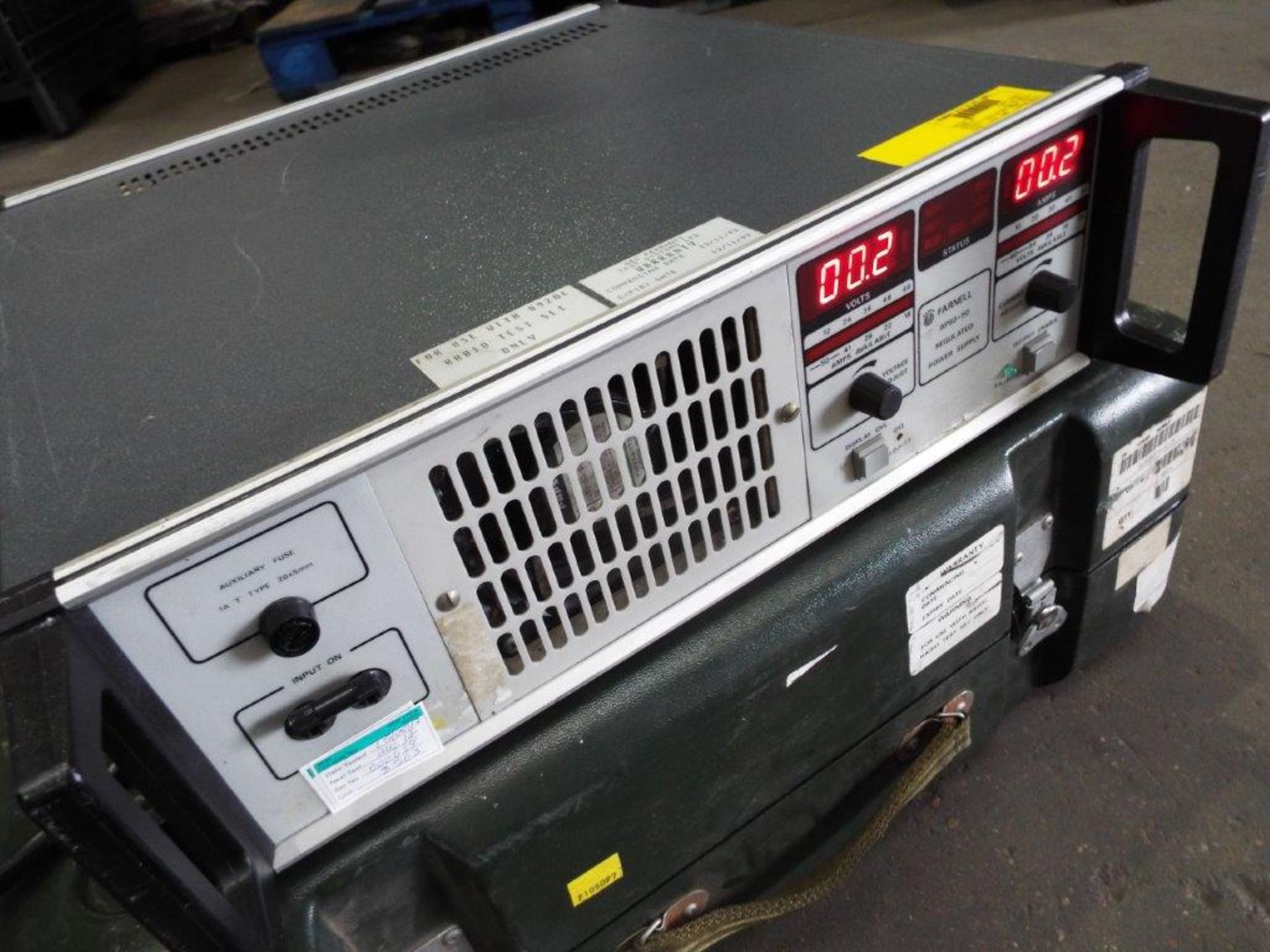 Farnell AP60/50 Regulated Power Supply with Transit Case - Image 2 of 10