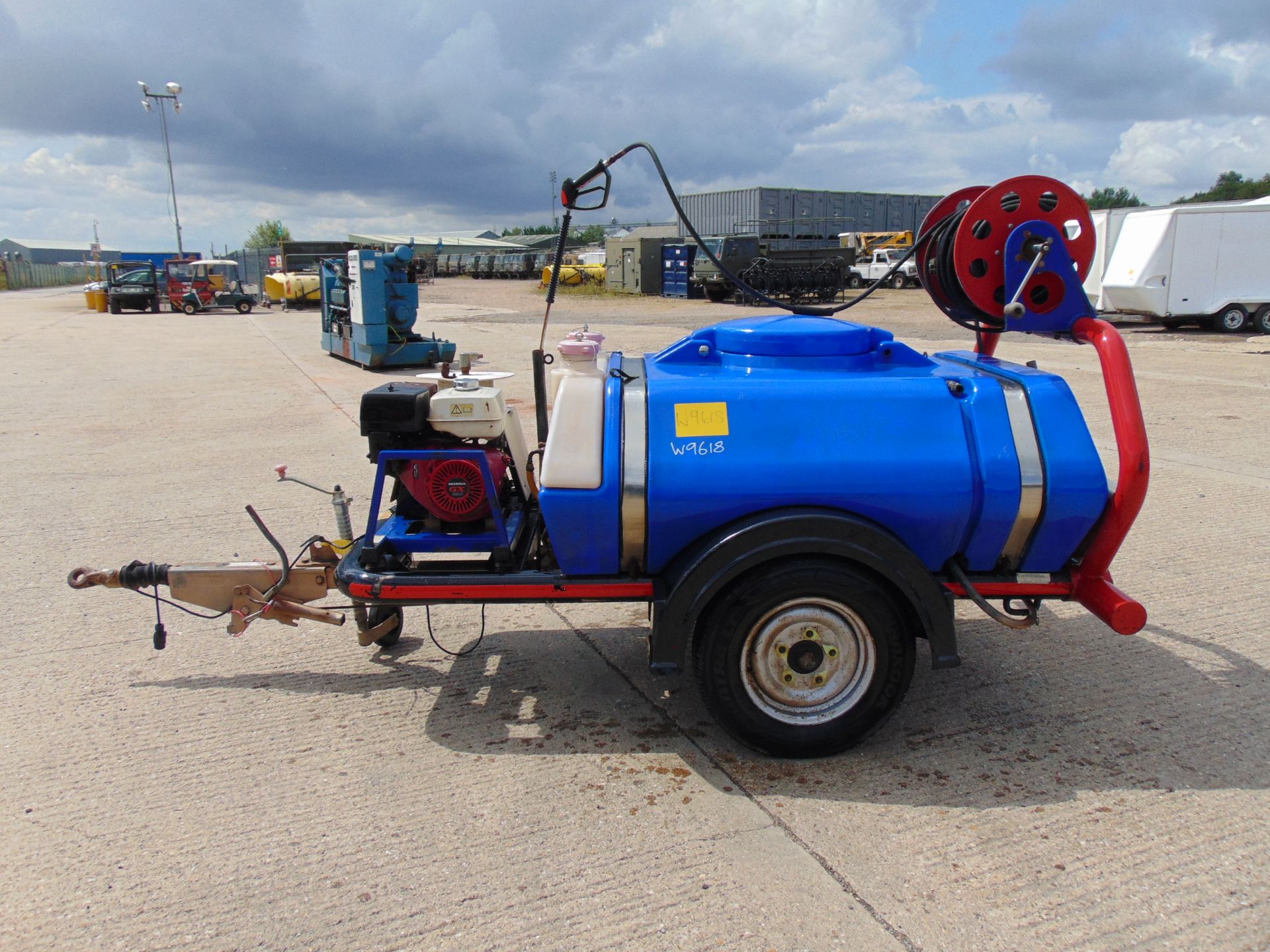 Brendon Trailer Mounted Pressure Washer with 1000 litre Water Tank and Honda GX390 Engine - Image 4 of 16