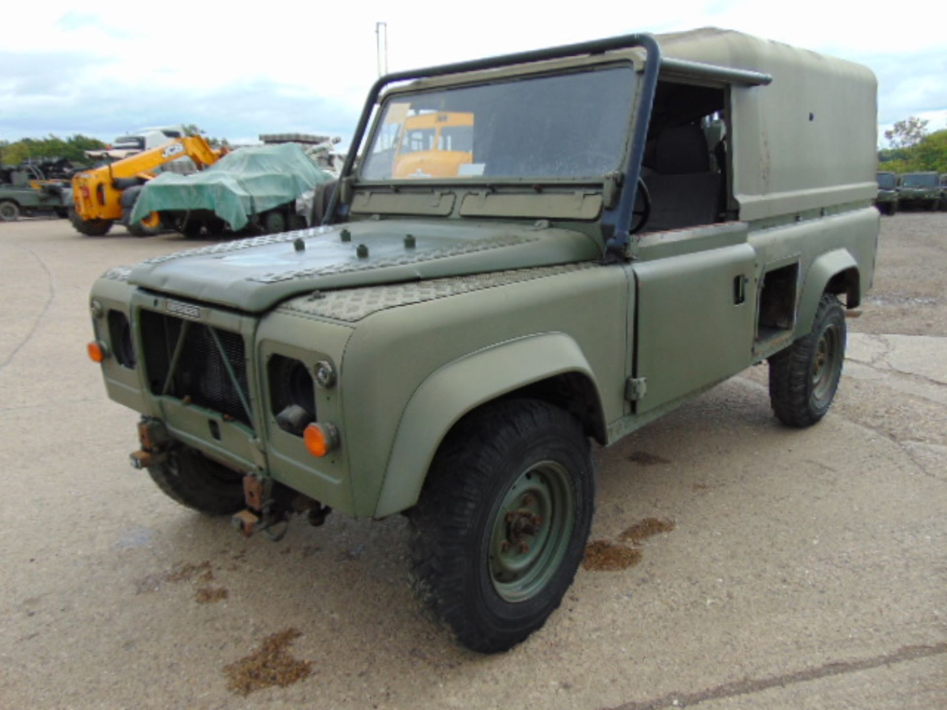 Left Hand Drive Land Rover Defender TITHONUS 110 Hard Top - Image 3 of 18