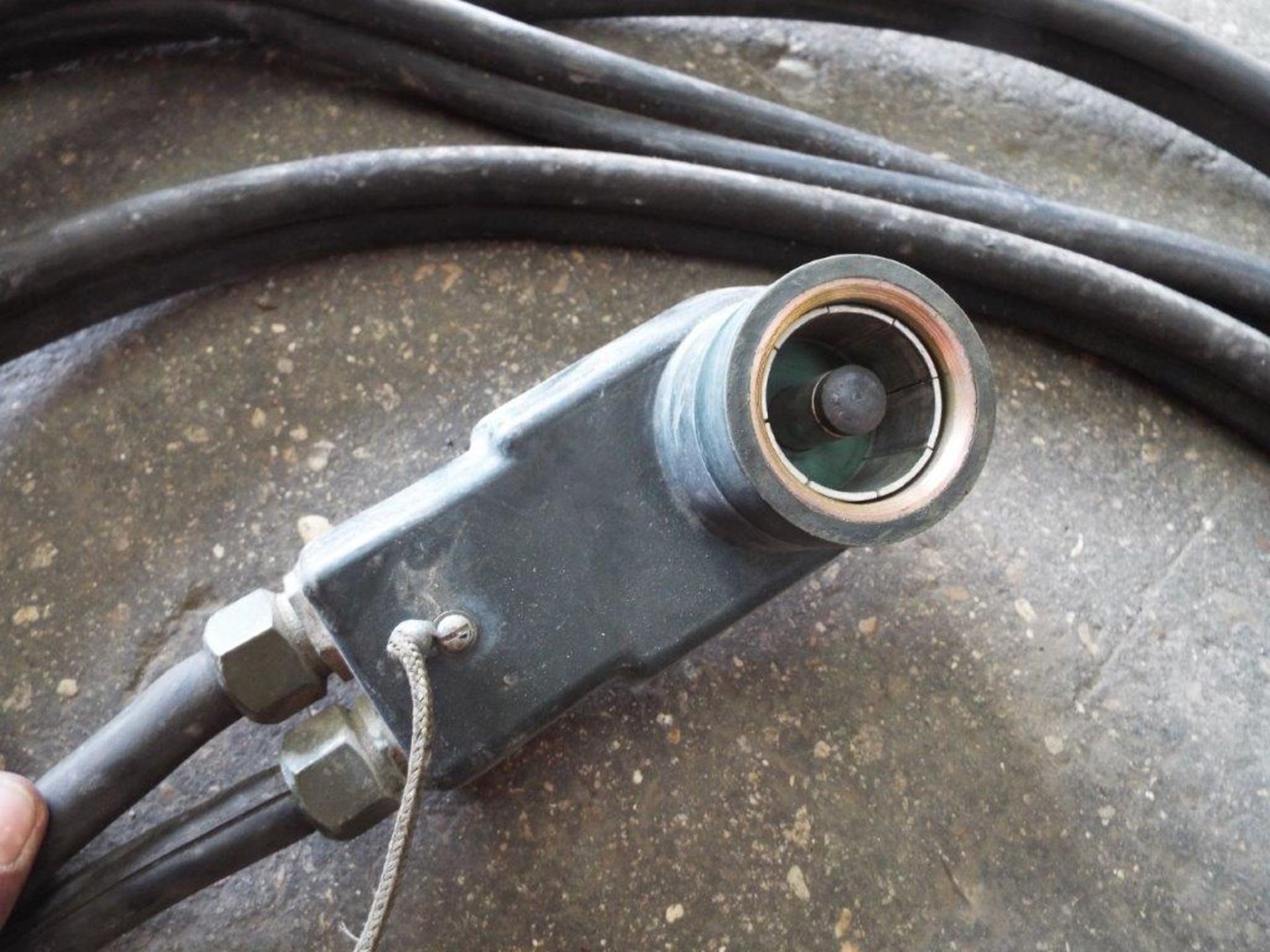 NATO 24V Vehicle Slave Cable - Image 2 of 4