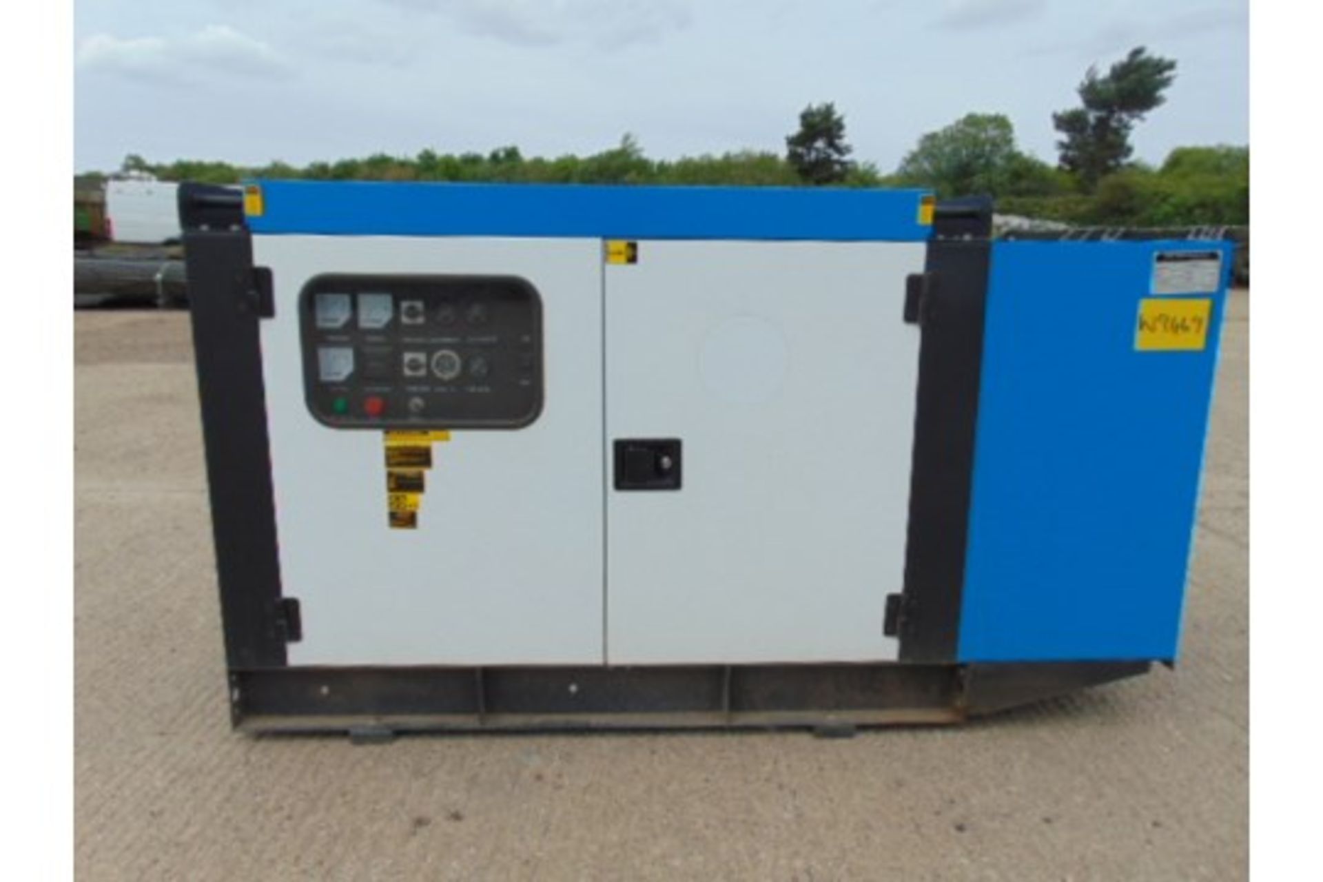 UNISSUED WITH TEST HOURS ONLY 70 KVA 3 Phase Silent Diesel Generator Set
