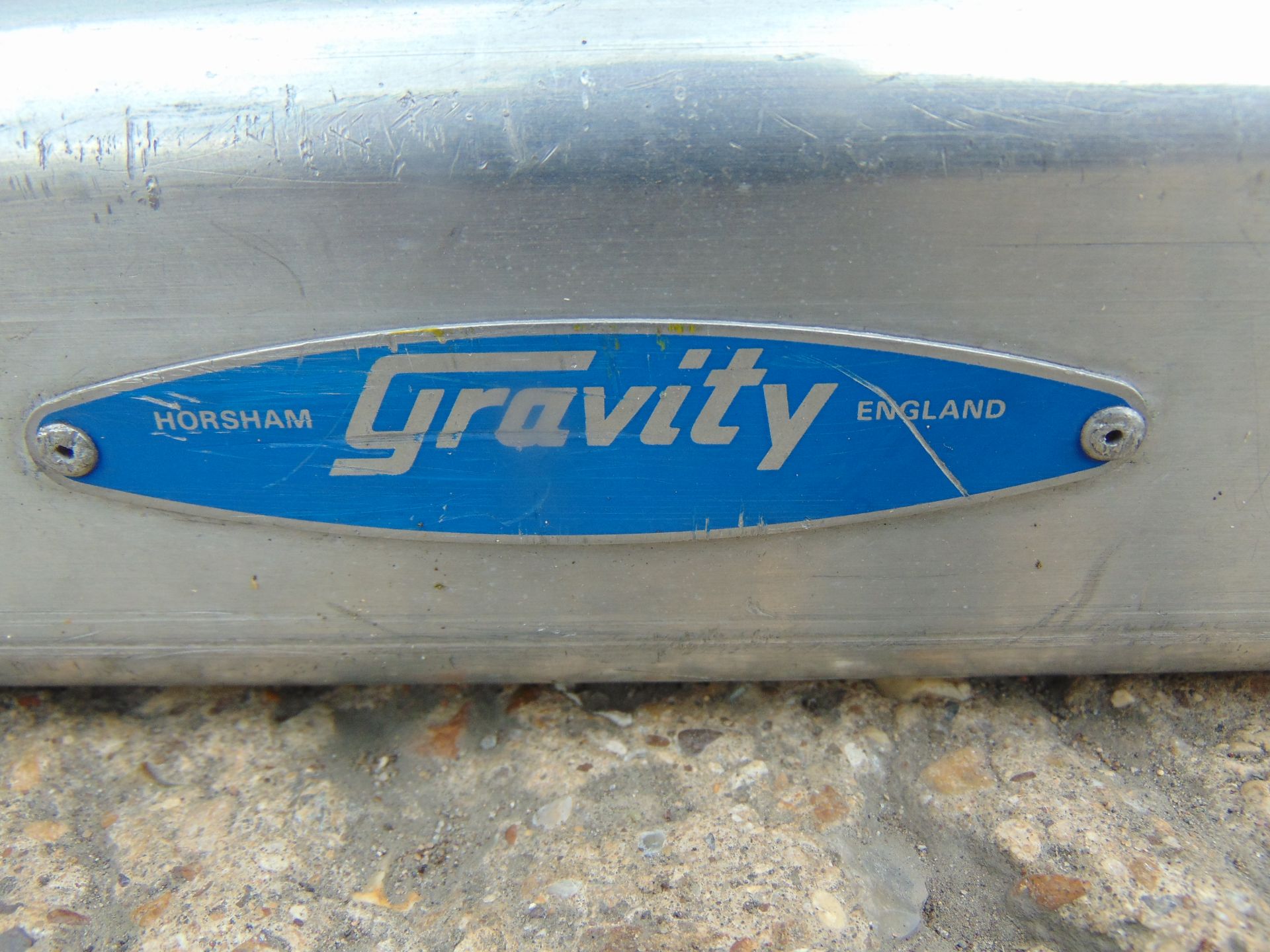 Gravity 24ft Triple Extension Aluminium Ladder - Image 4 of 5