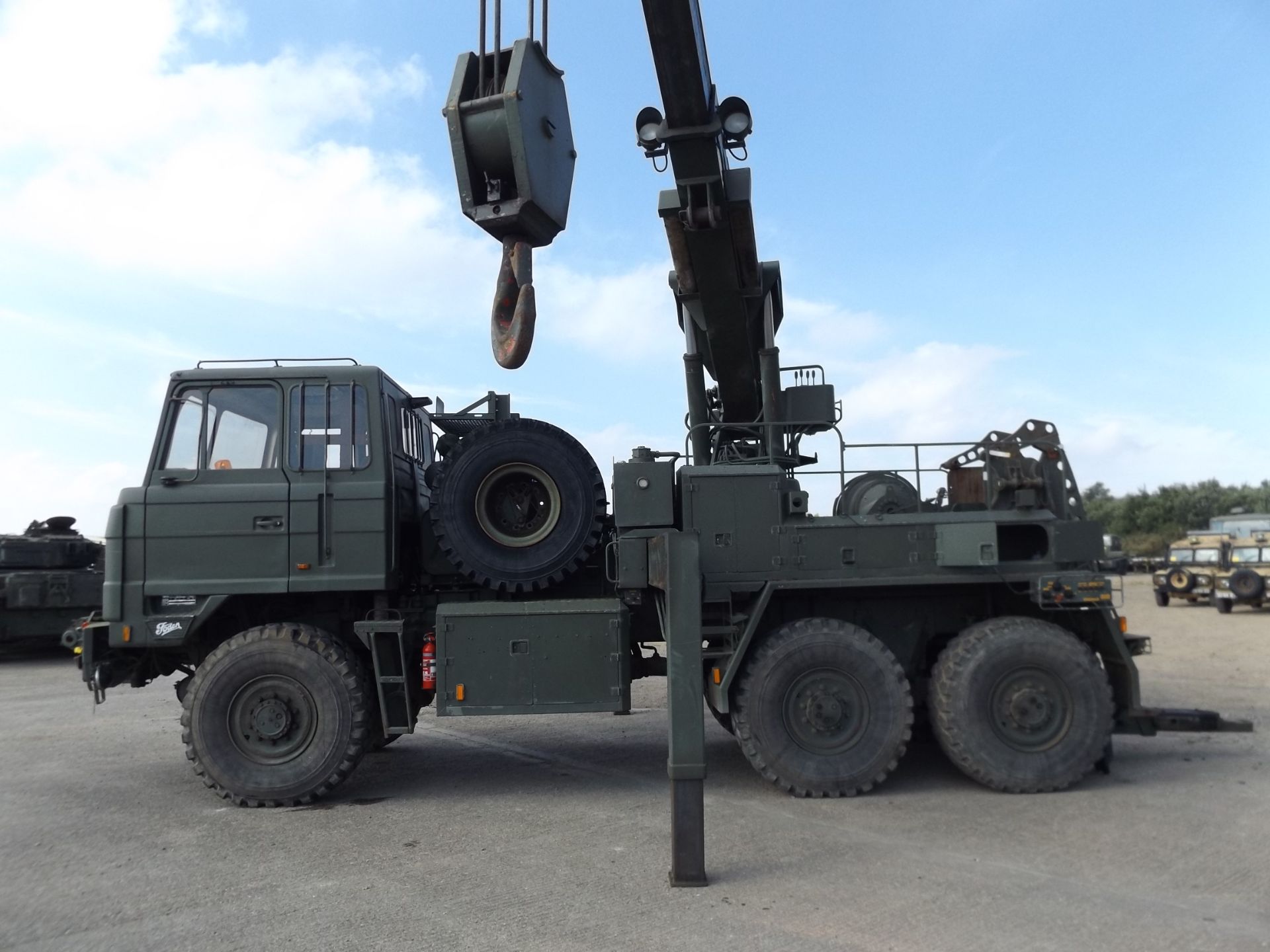 Foden 6x6 Recovery Vehicle which is Complete with Remotes and EKA Recovery Tools - Image 3 of 27