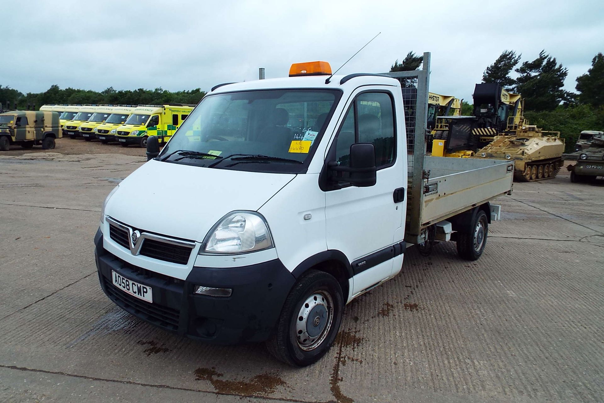 Vauxhall Movano 3500 2.5 CDTi MWB Flat Bed Tipper - Image 4 of 20