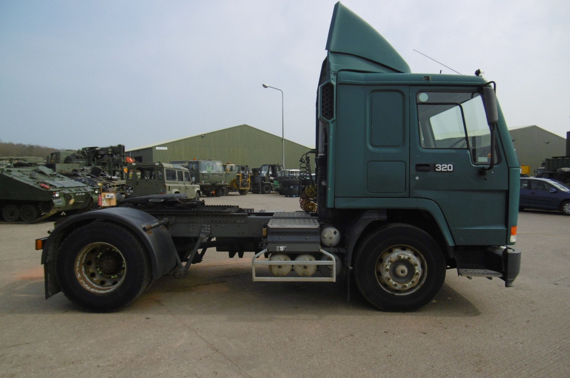 Volvo FL10 40ton 4x2 Tractor unit 24,814 km - Image 5 of 17