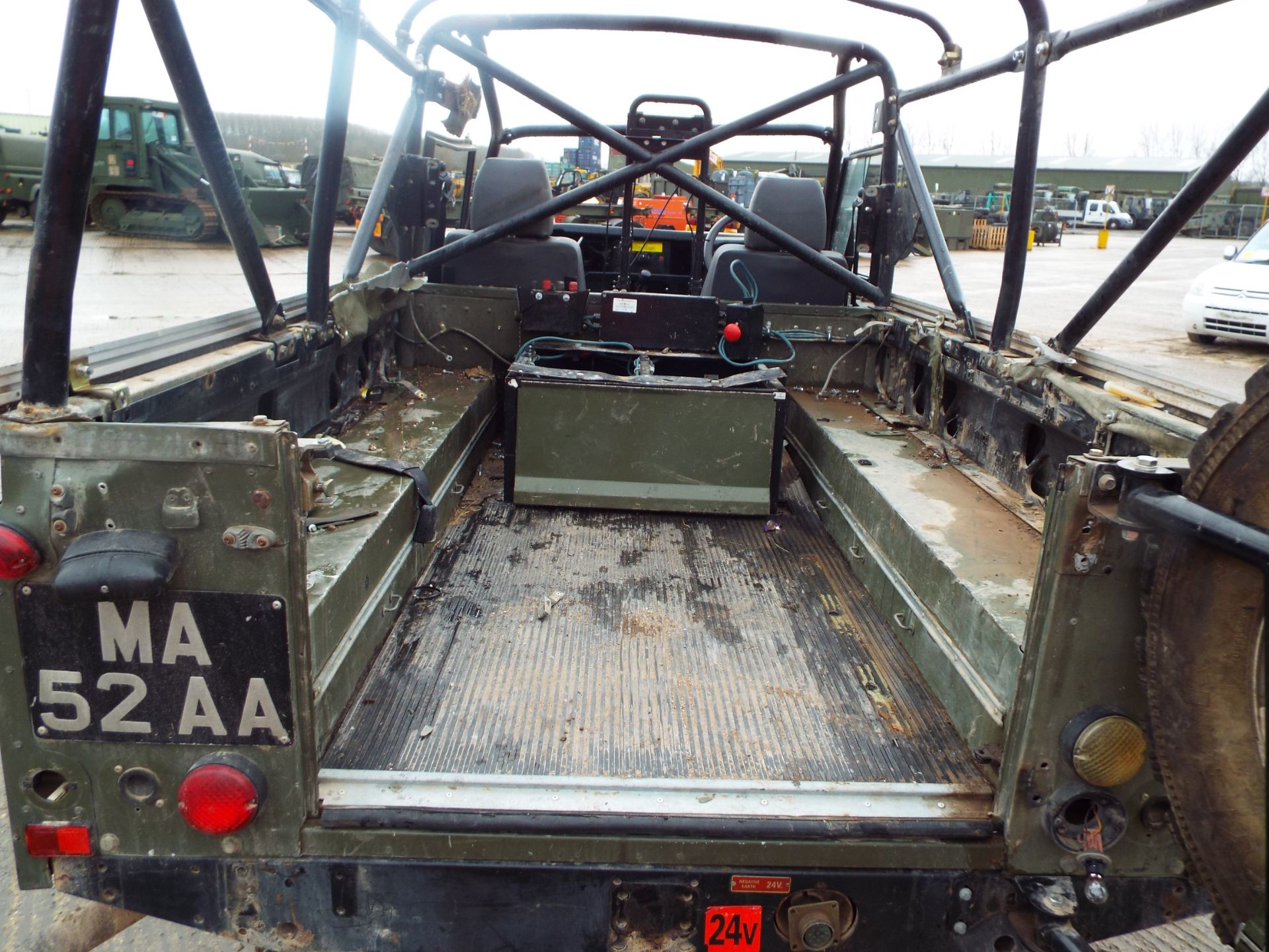 Military Specification Land Rover Wolf 110 Hard Top - Image 15 of 27