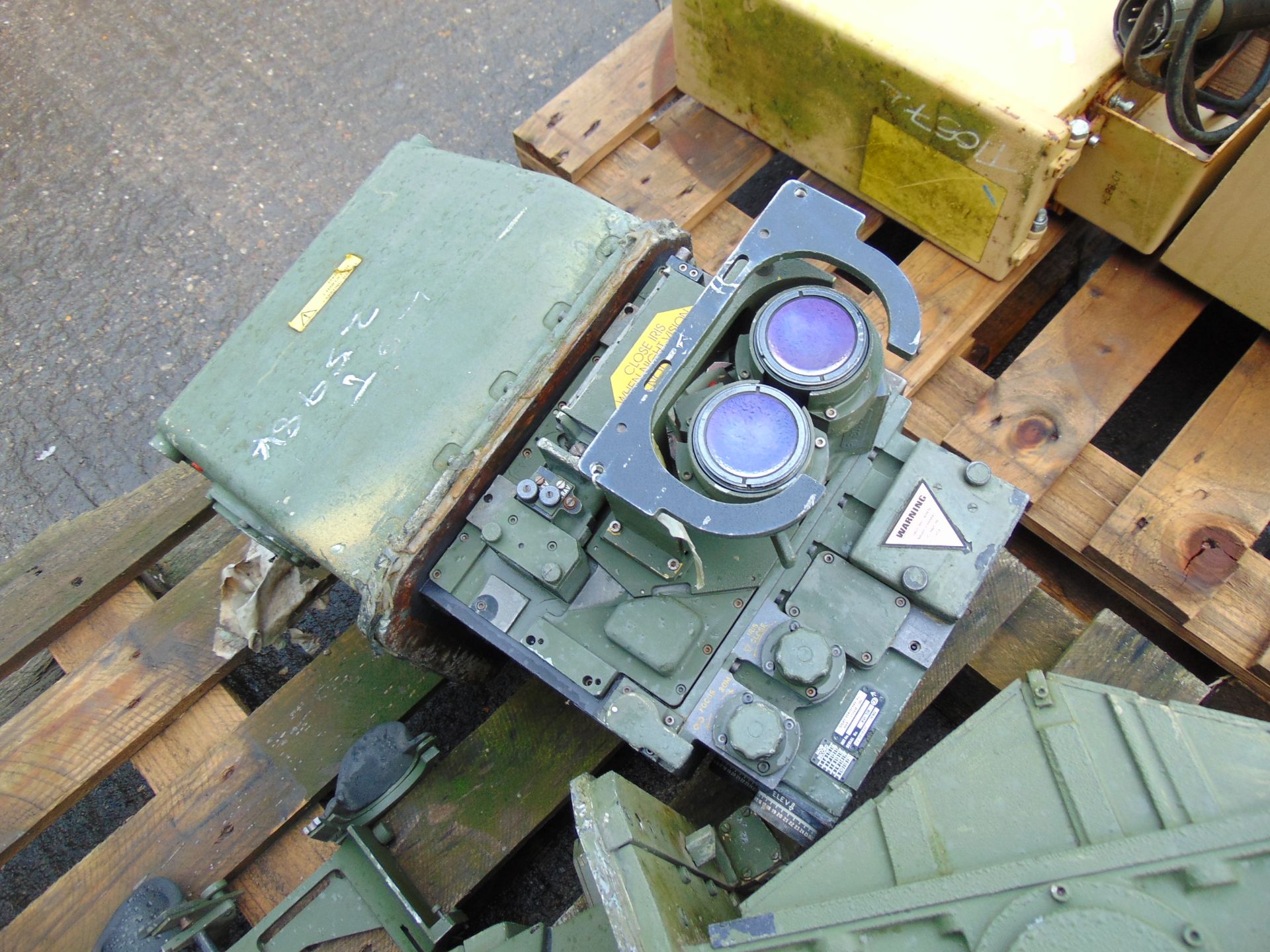 Sight Periscope AV Dual System L7A1 QTY 3 - Image 3 of 3