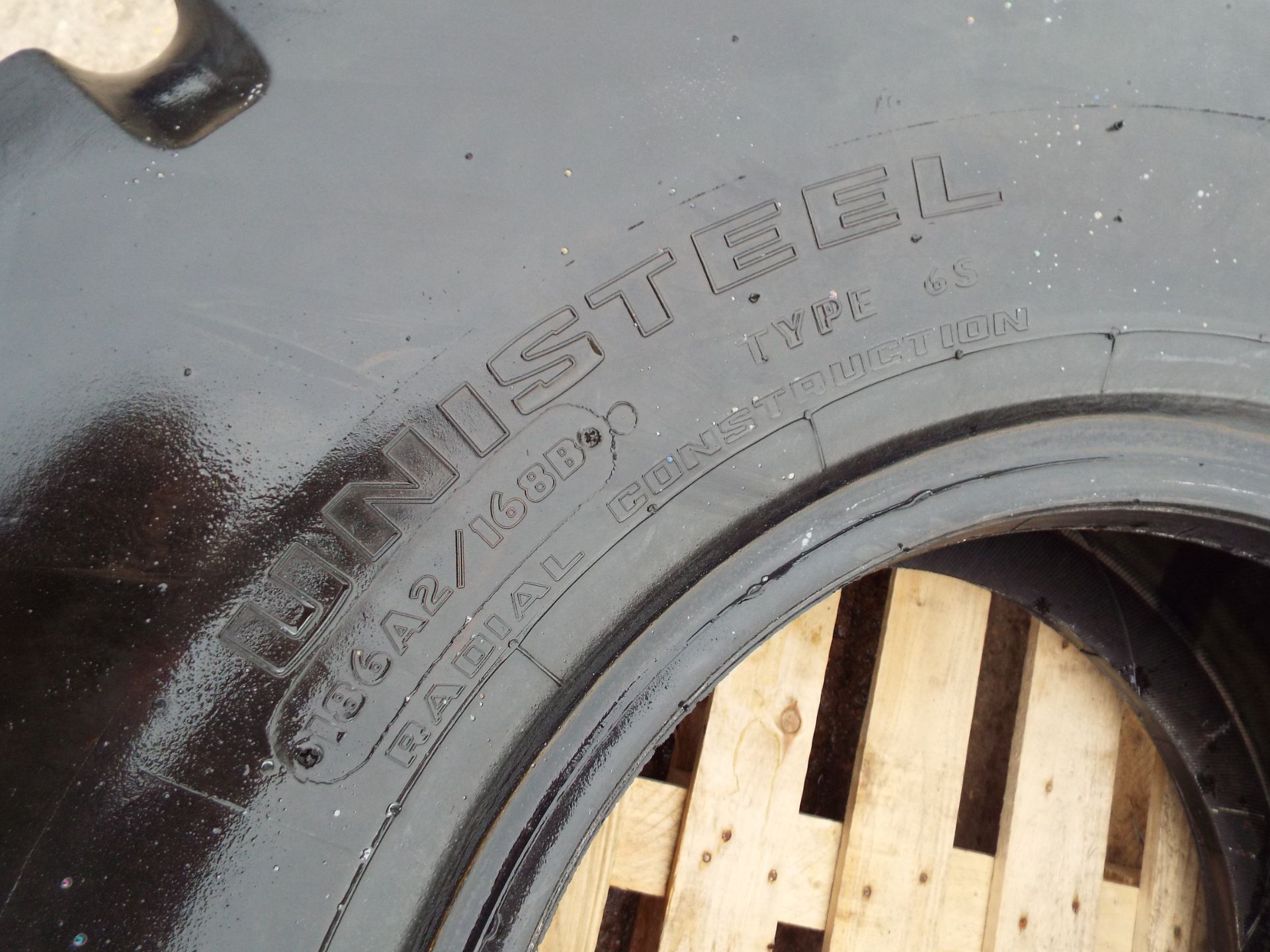 Goodyear GP2B 20.5 R25 Earthmover/OTR Tyre - Image 3 of 7