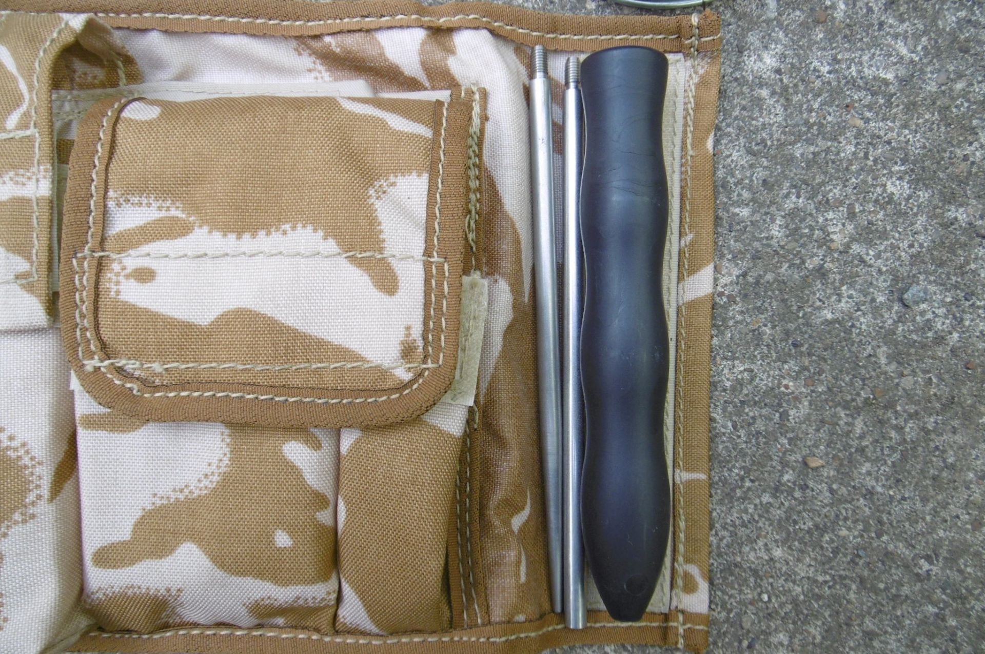 Complete Personal IED Mine Extraction Kit, Desert DPM Molle Pouch - Image 6 of 10