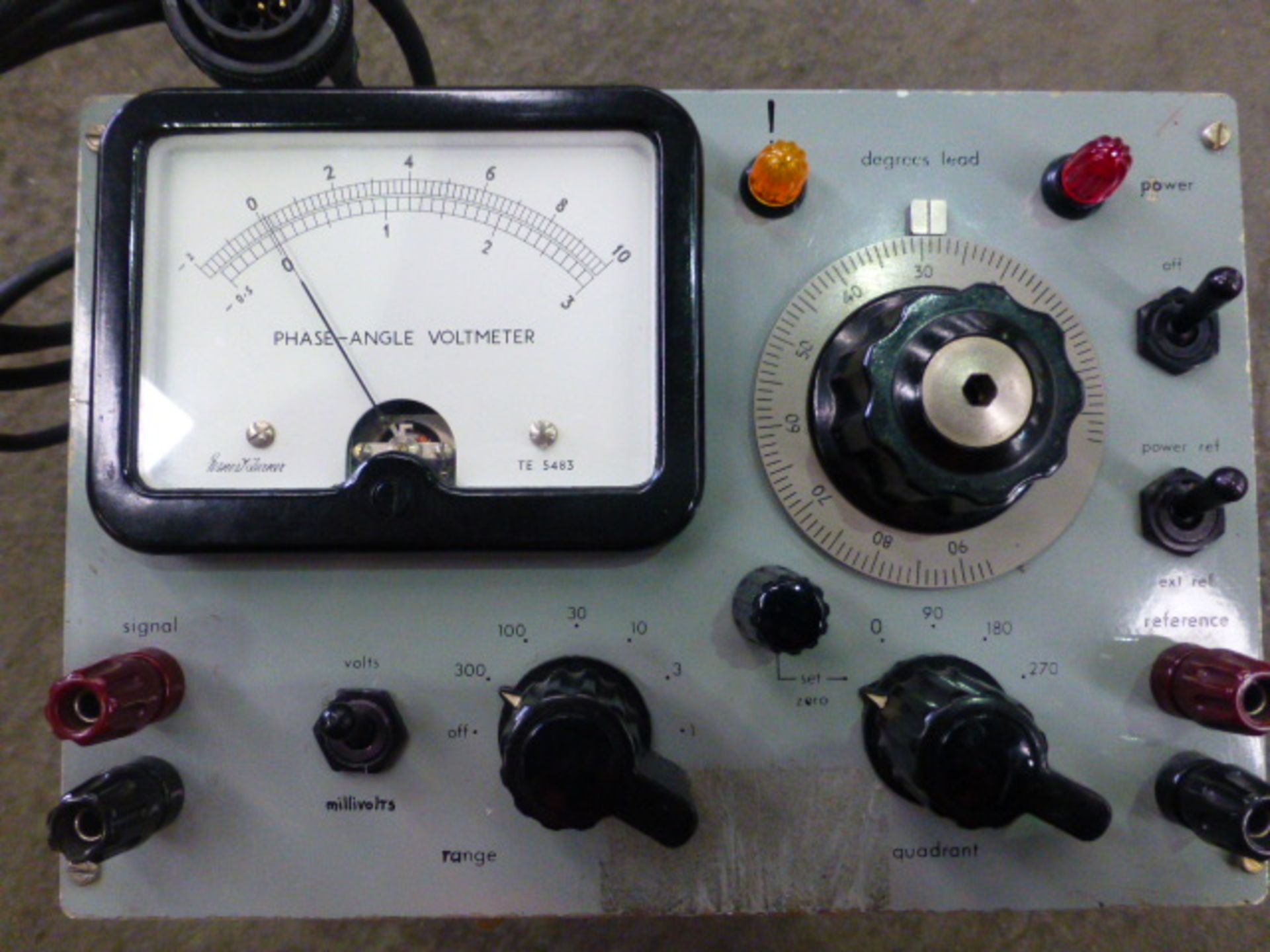 Smiths Industries Phase Angle Volt Meter - Image 3 of 6