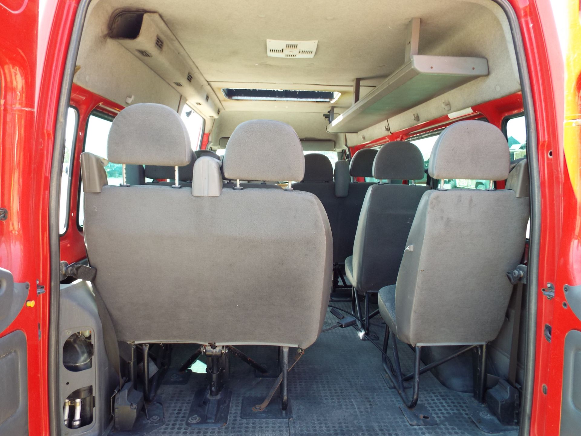 Ford Transit 12 Seat Minibus - Bild 13 aus 15