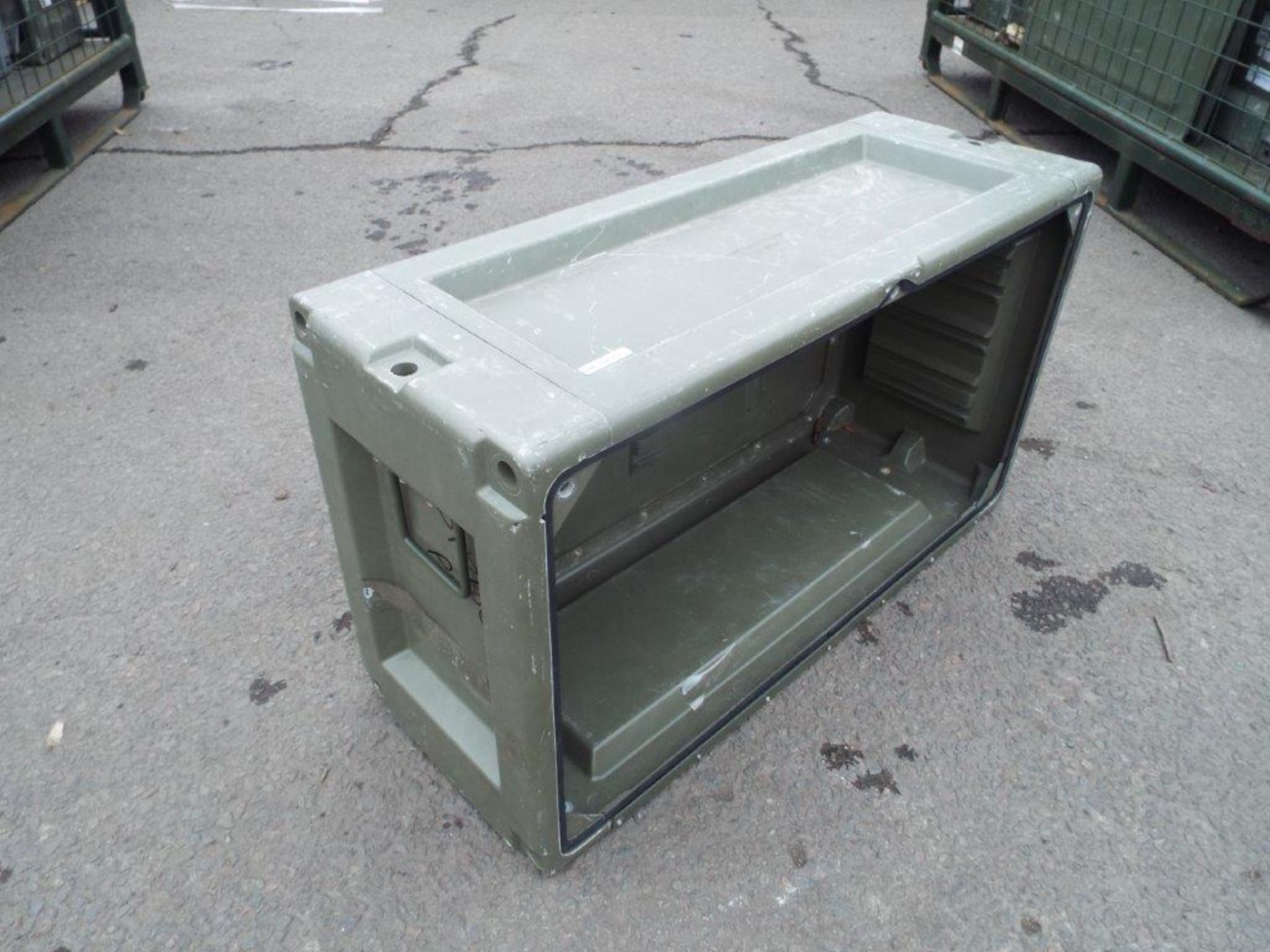 14 x Heavy Duty Interconnecting Storage Boxes - Image 4 of 7