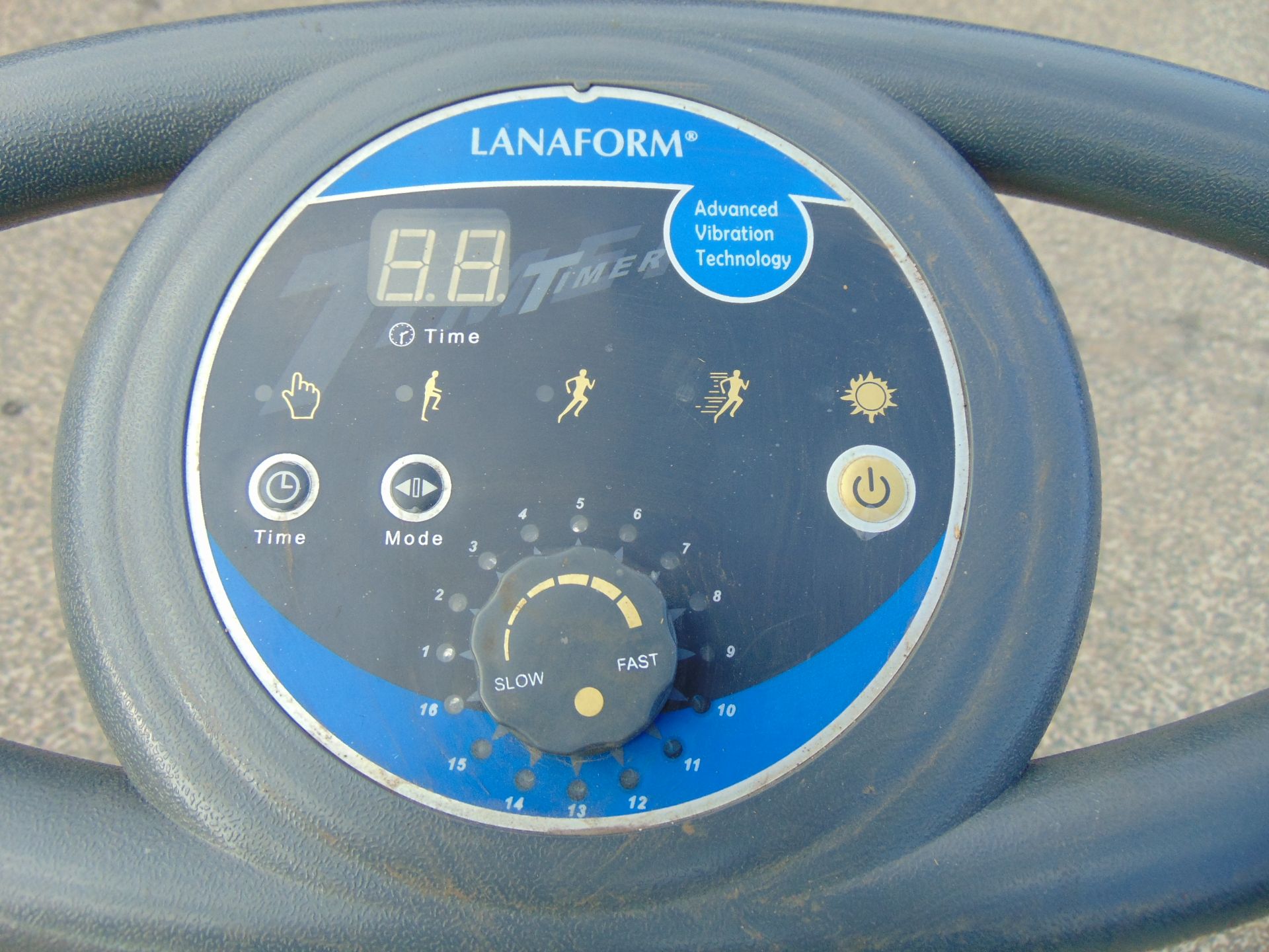 Lanaform Advanced Technology Vibrate Massager Machine - Image 4 of 5