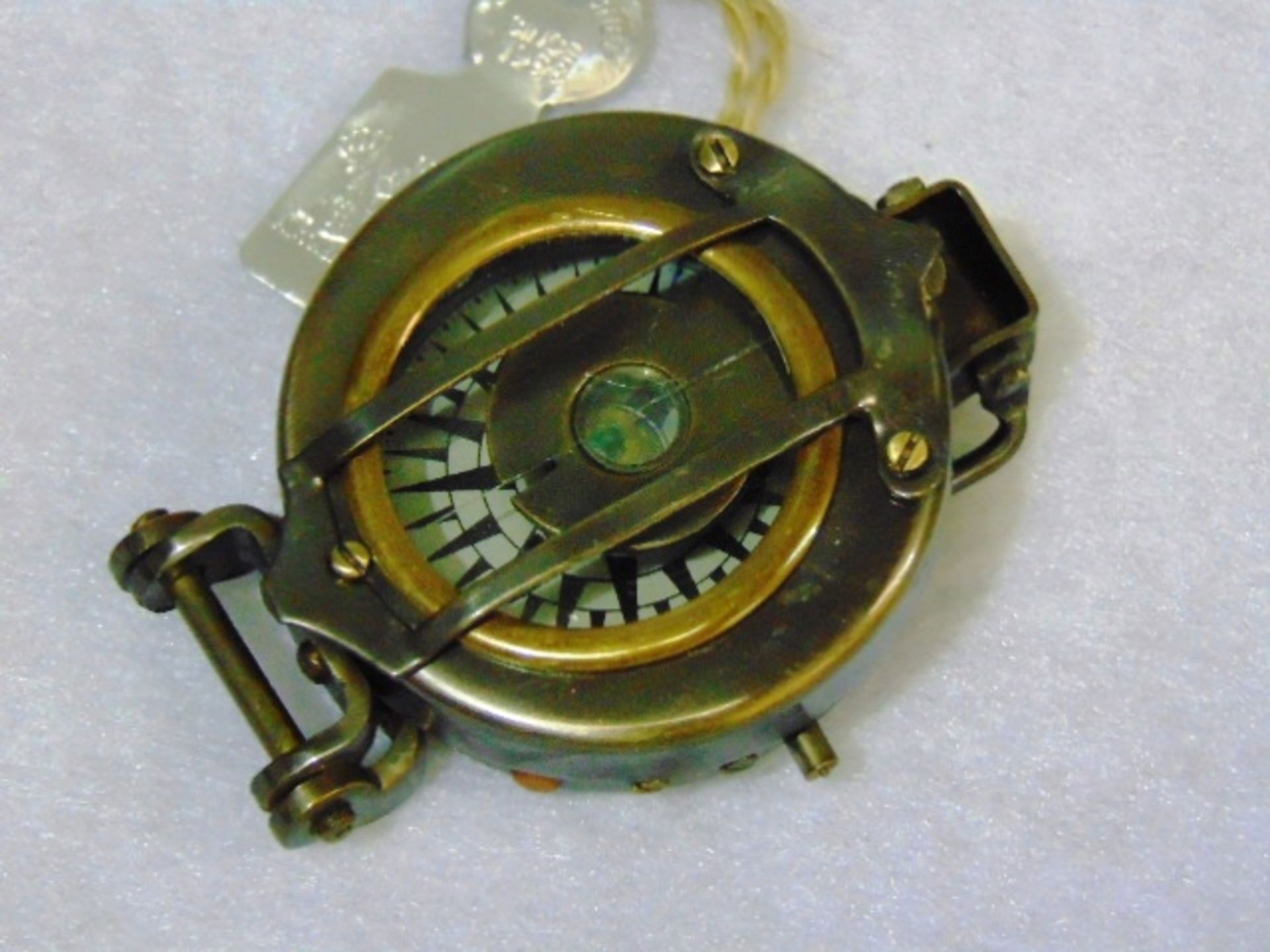 WWII Replica Brass Pocket Compass - Bild 4 aus 8