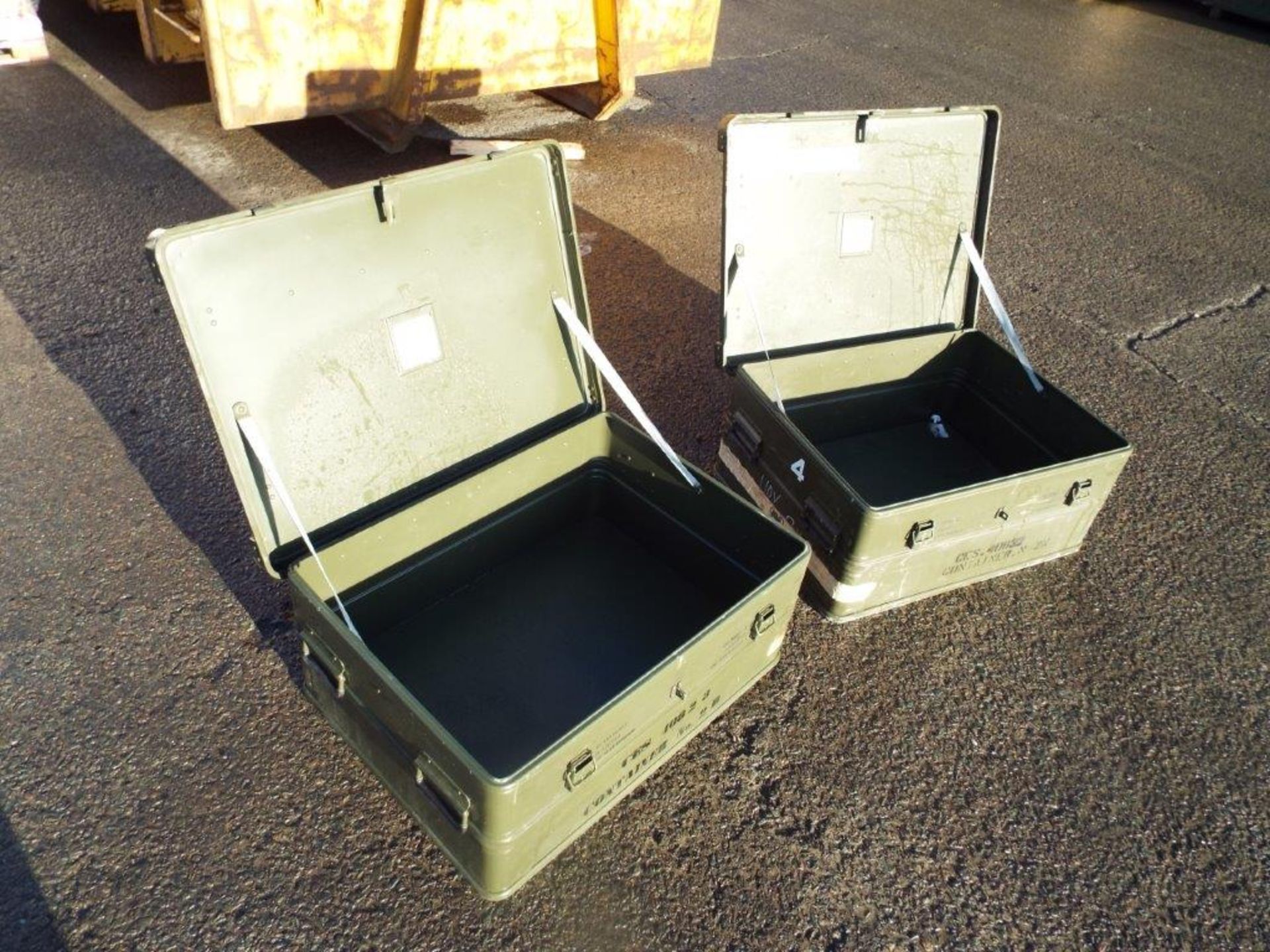 2 x Heavy Duty Zarges Aluminium Cases - Image 2 of 7