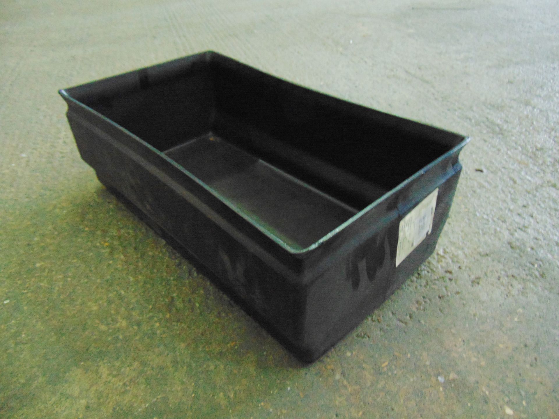 21 x Heavy Duty Plastic Tool/Parts Containers - Image 2 of 3