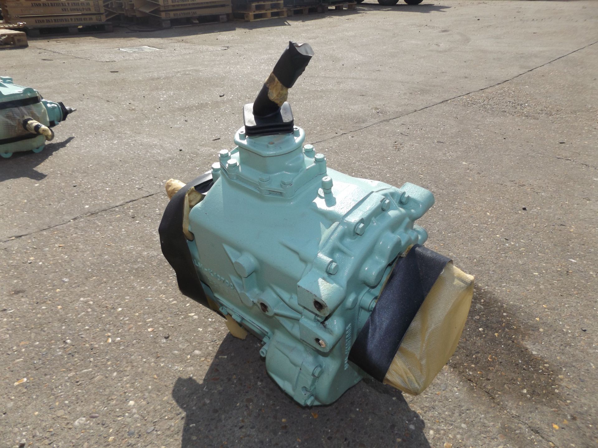 A1 Reconditioned Acmat Gearbox - Image 3 of 8