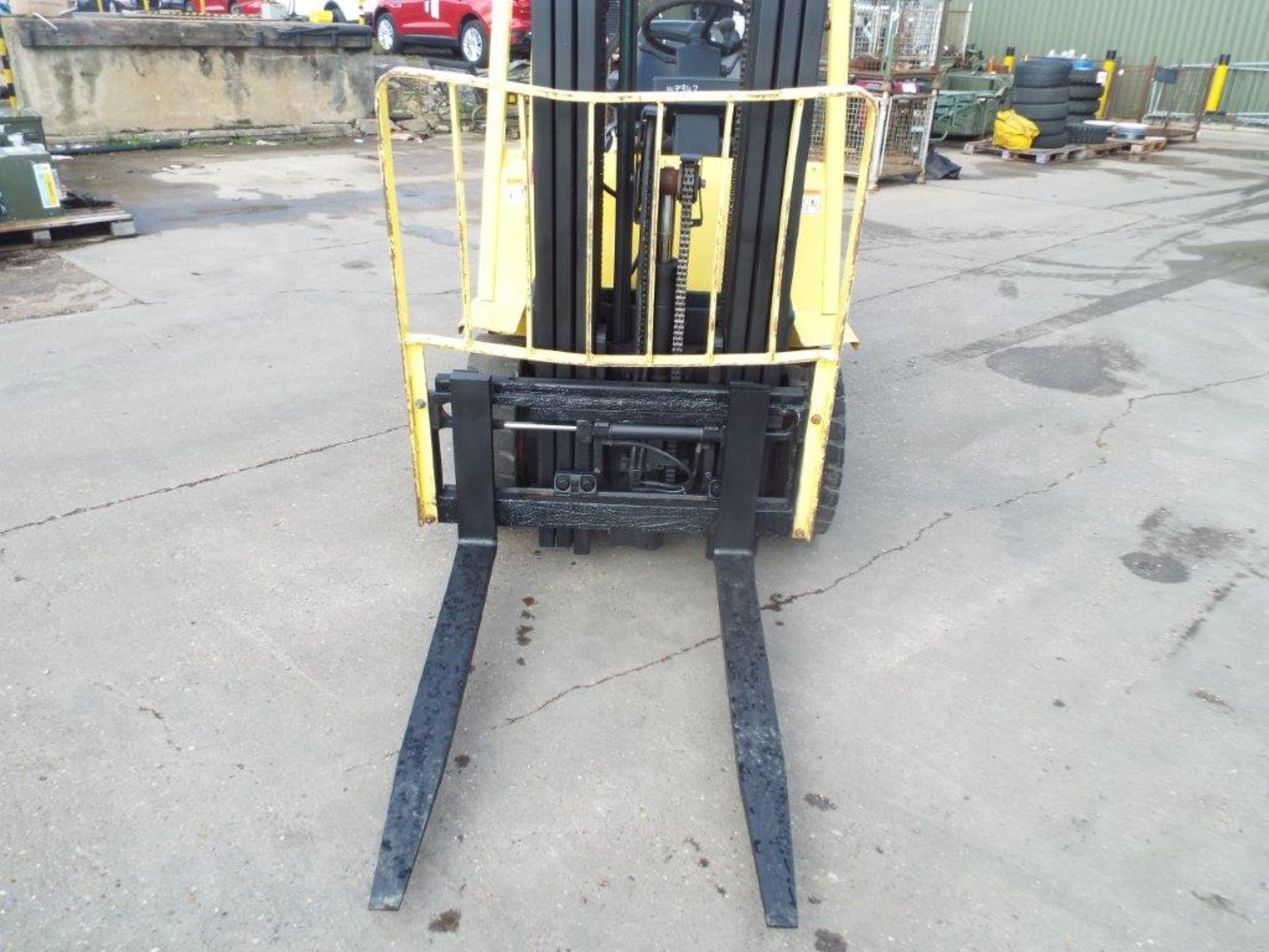 Container Spec Hyster H2.50XM Counter Balance Diesel Forklift C/W Side Shift & Full 3 Lift Mast - Image 24 of 28