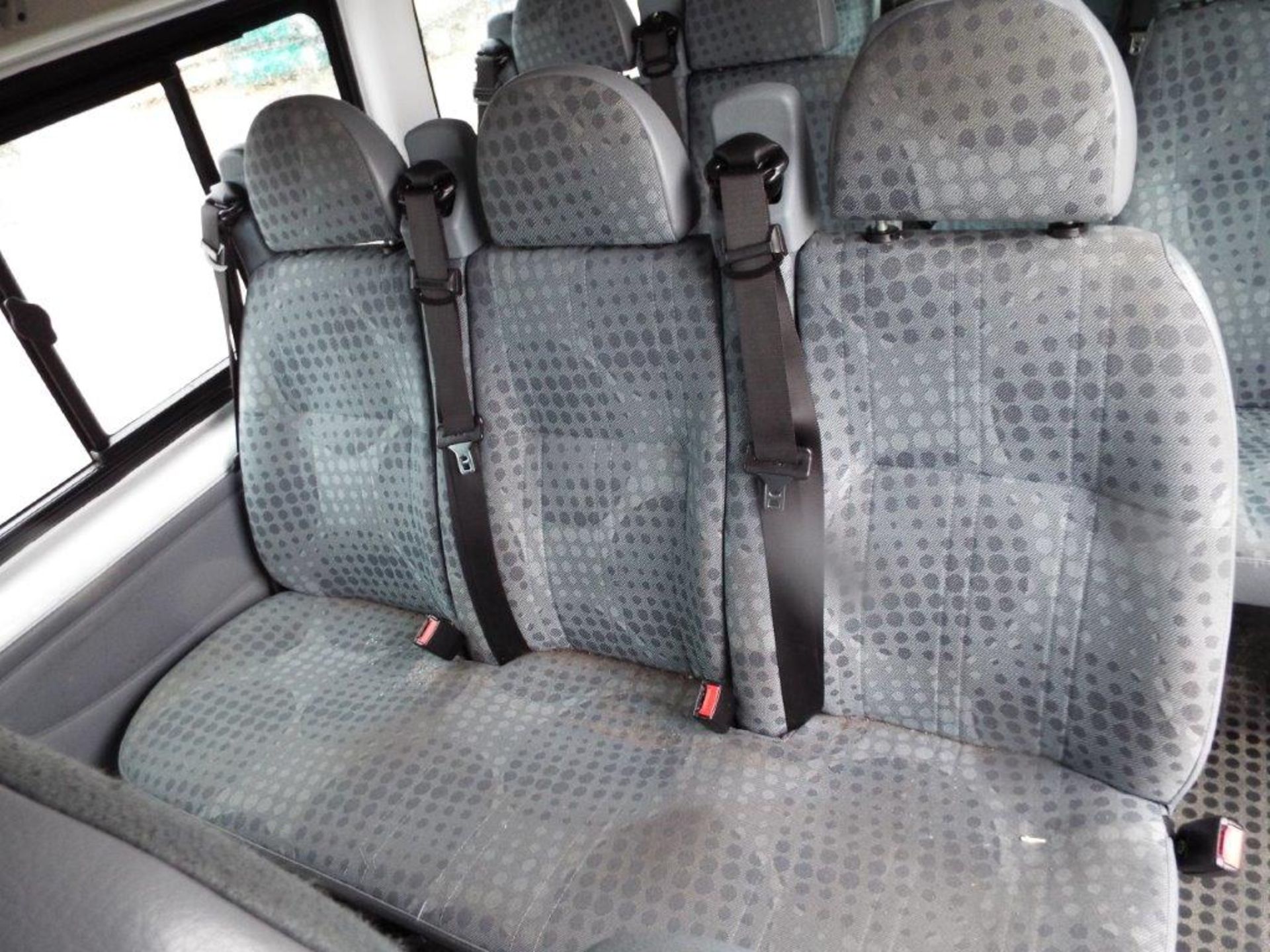 Ford Transit 15 Seat Minibus - Image 16 of 23