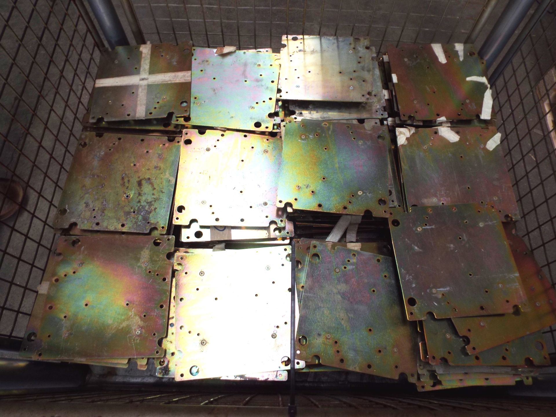 Approx. 278 x Mounting Plates