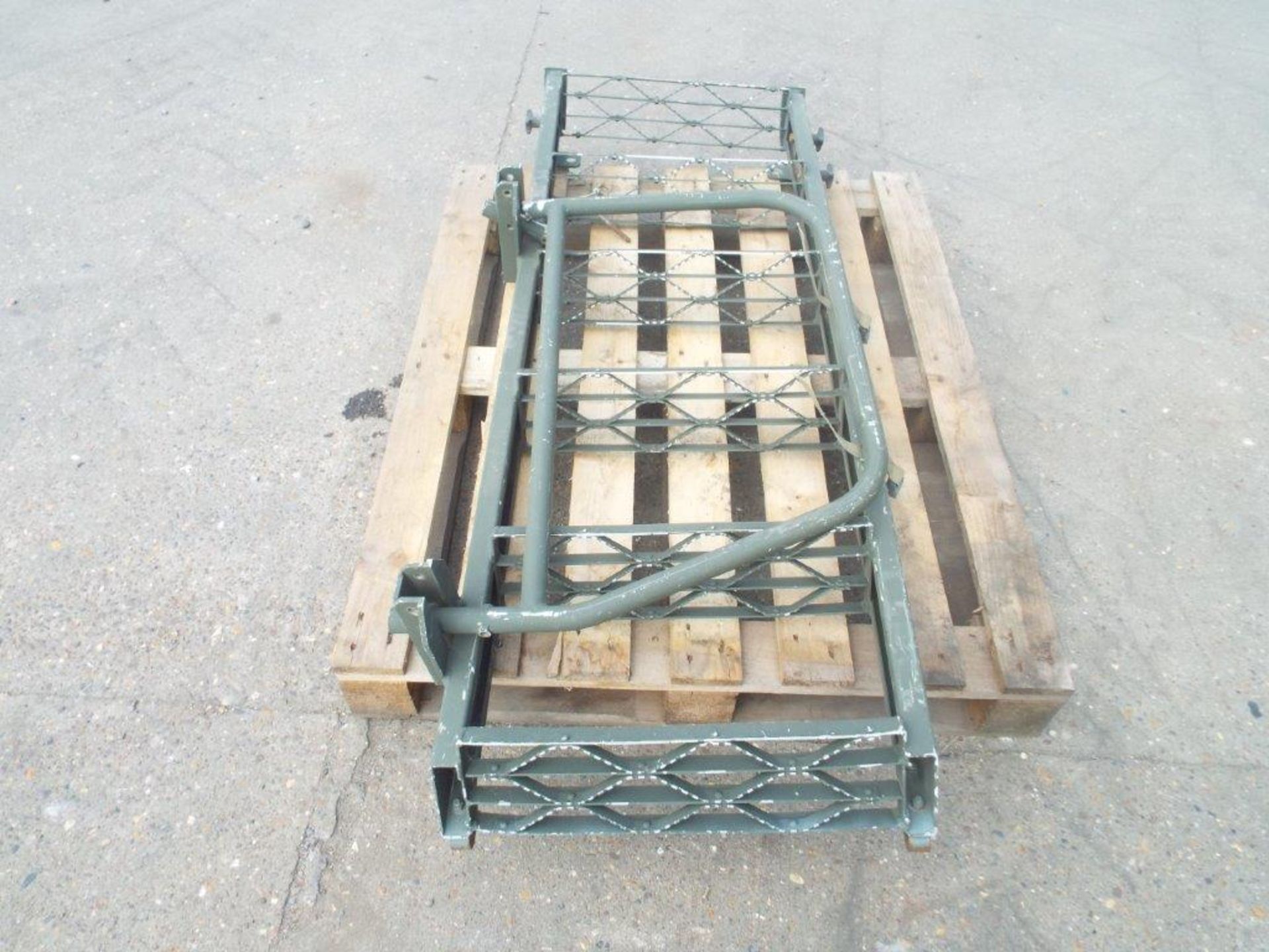 1.6m 6 Step Vehicle Ladder - Image 2 of 6