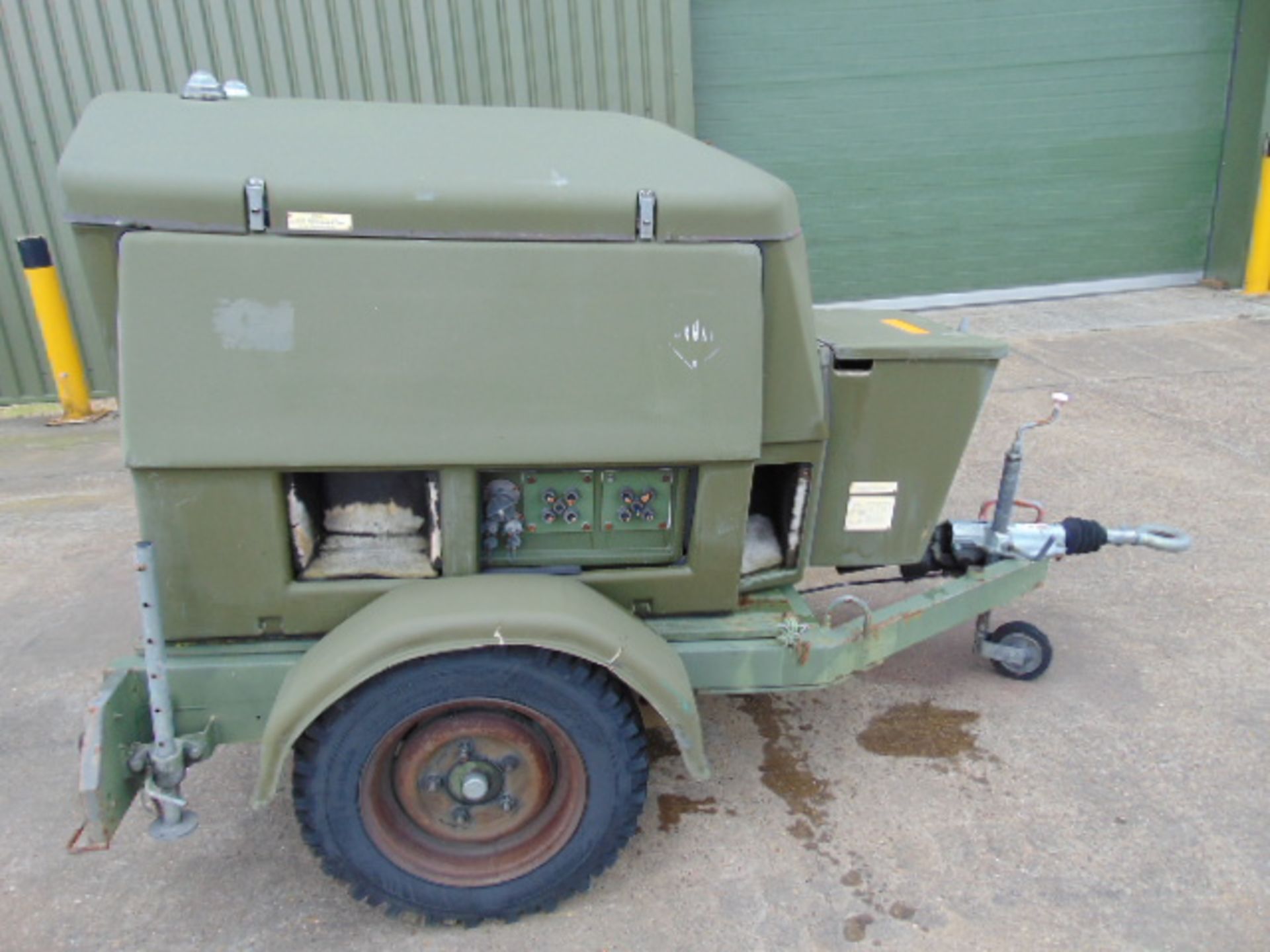 Ex Uk Royal Air Force Trailer Mounted 25 KVA Generator - Image 8 of 20