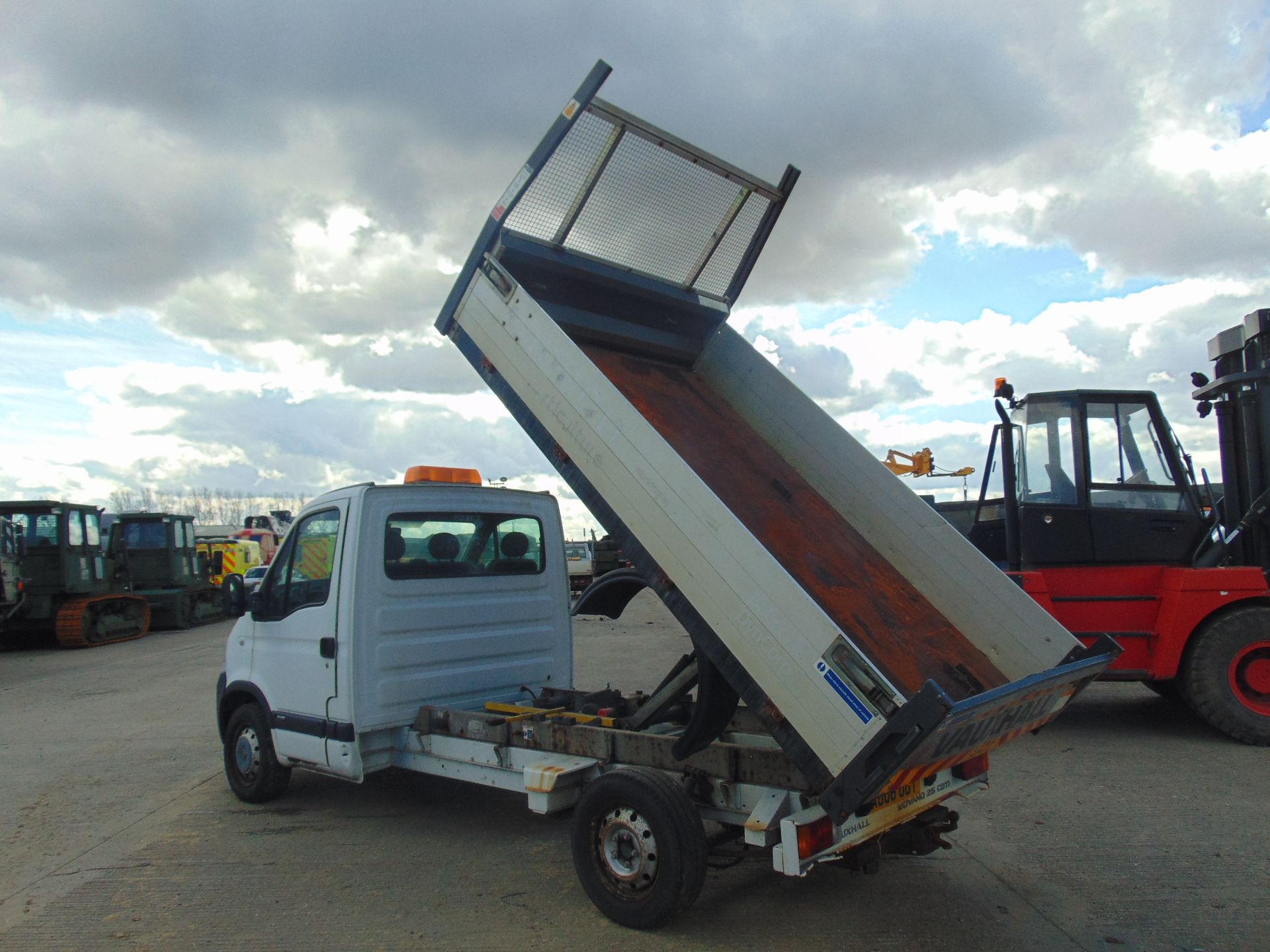 Vauxhall Movano 3500 2.5 CDTi MWB Flat Bed Tipper - Image 2 of 26