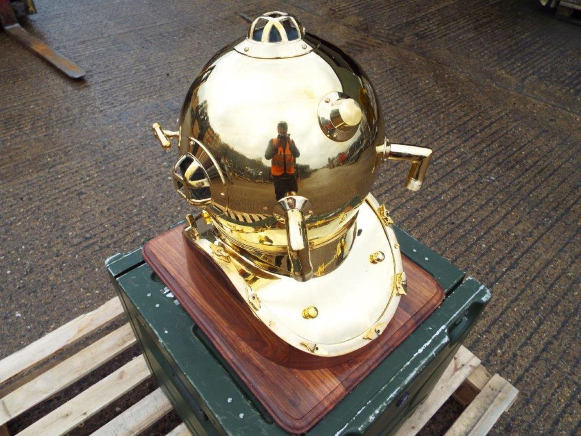 Replica Full Size U.S. Navy Mark V Brass Diving Helmet on Wooden Display Stand - Image 4 of 6