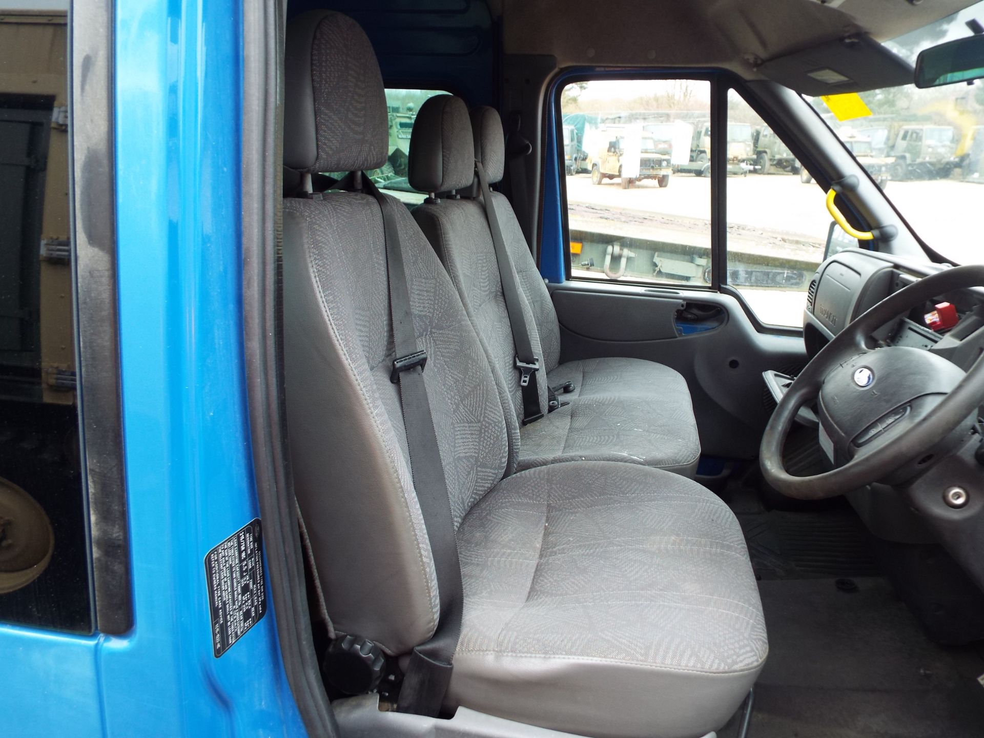 Ford Transit 9 Seat Minibus - Image 8 of 17