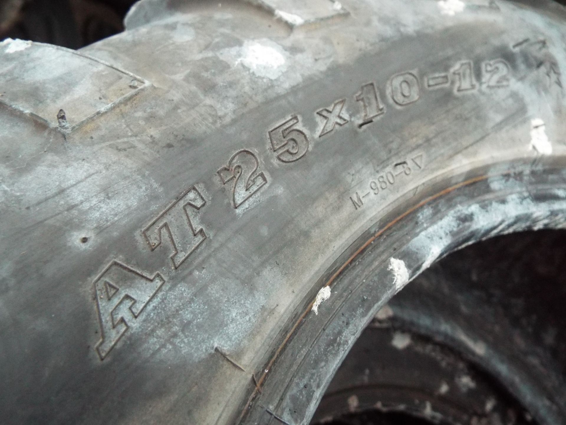 12 x Mixed Maxxis 25x10-12 ATV Tyres - Image 3 of 7