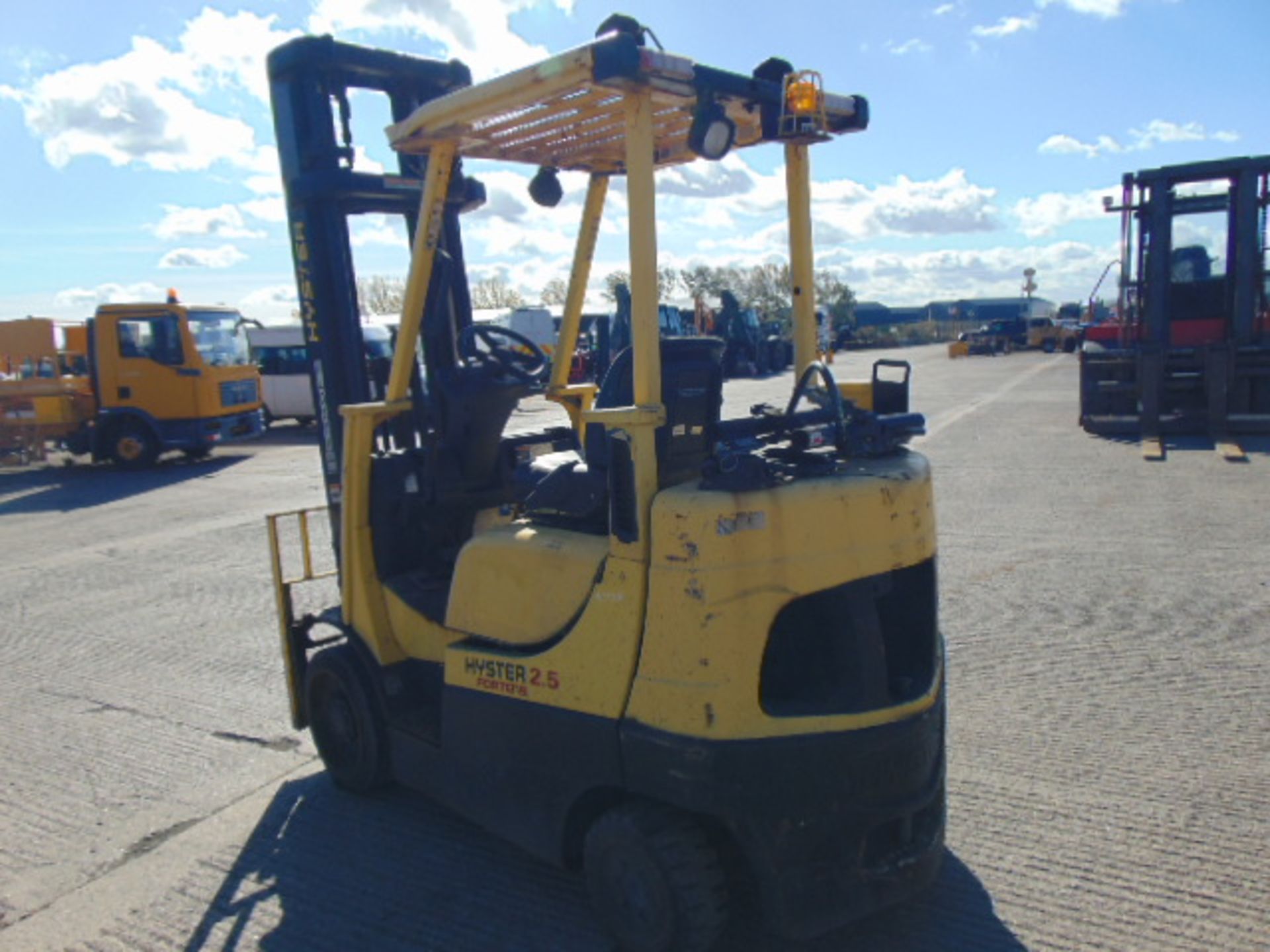 Hyster S2.5FT Gas Forklift - Image 5 of 12