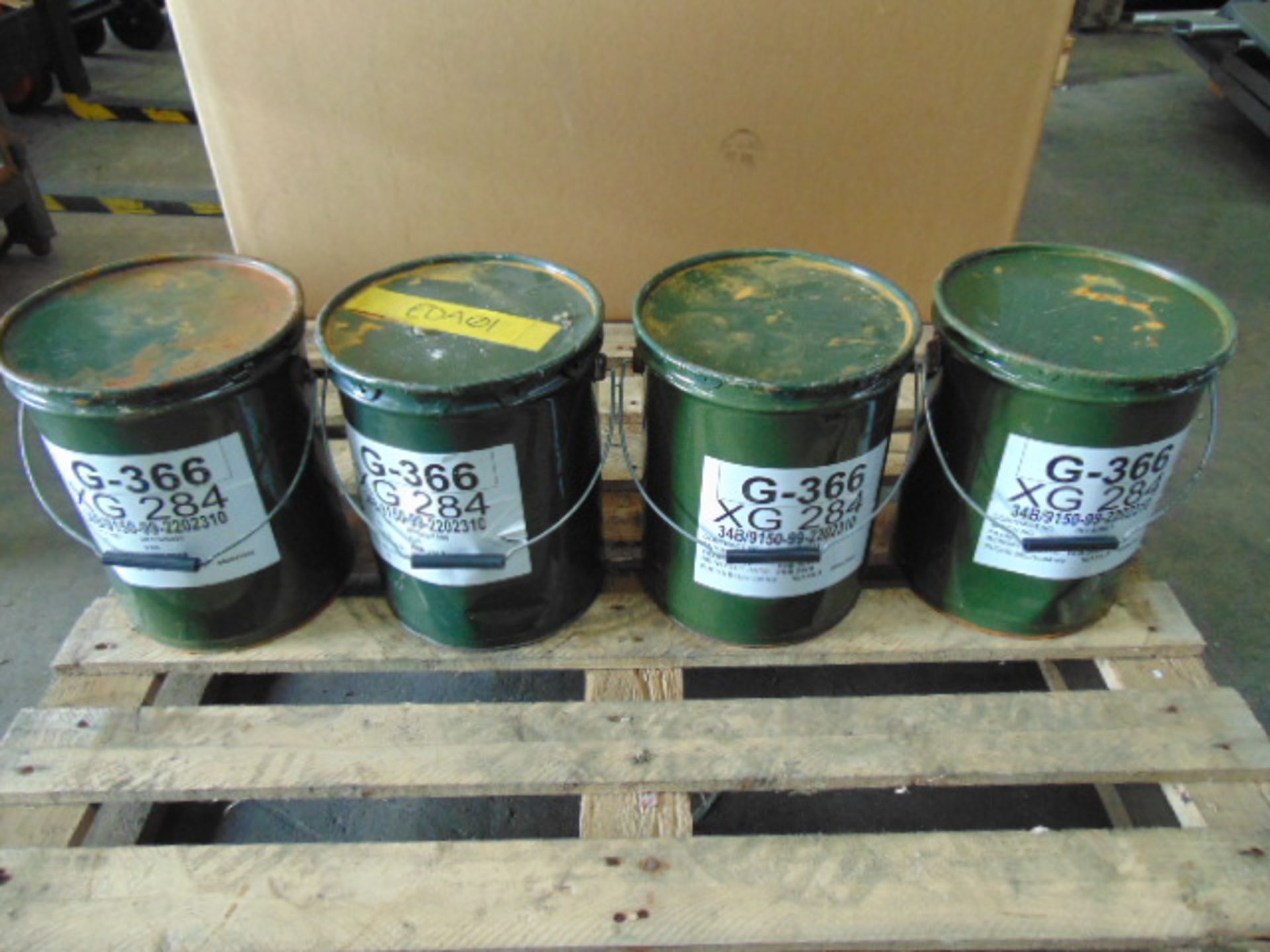 4 x Unissued 12.5Kg Tins of XG-284 G-366 Grease