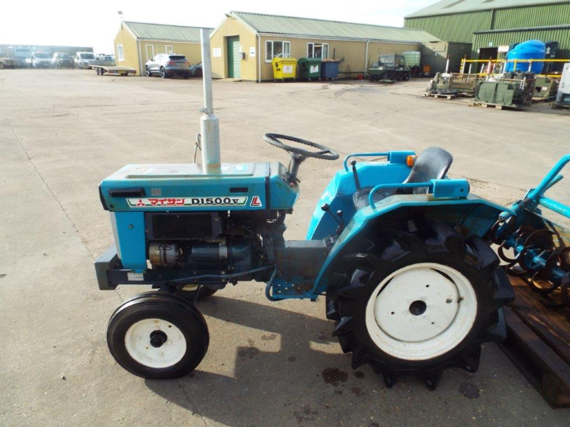 Mitsubishi D1500 Compact Tractor with Rotovator - Bild 4 aus 21