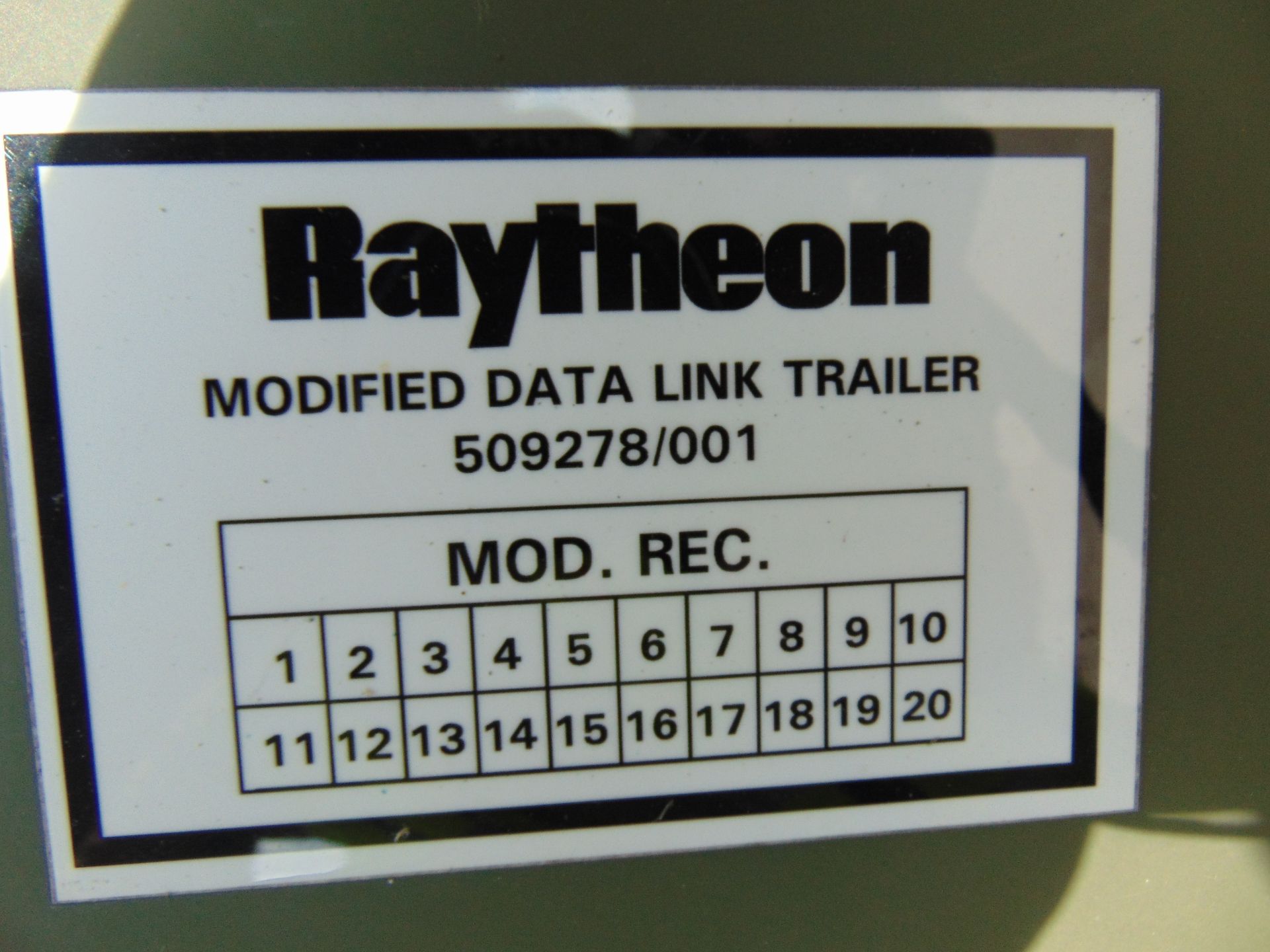 Raytheon Modified Data Link Trailer - Bild 35 aus 36